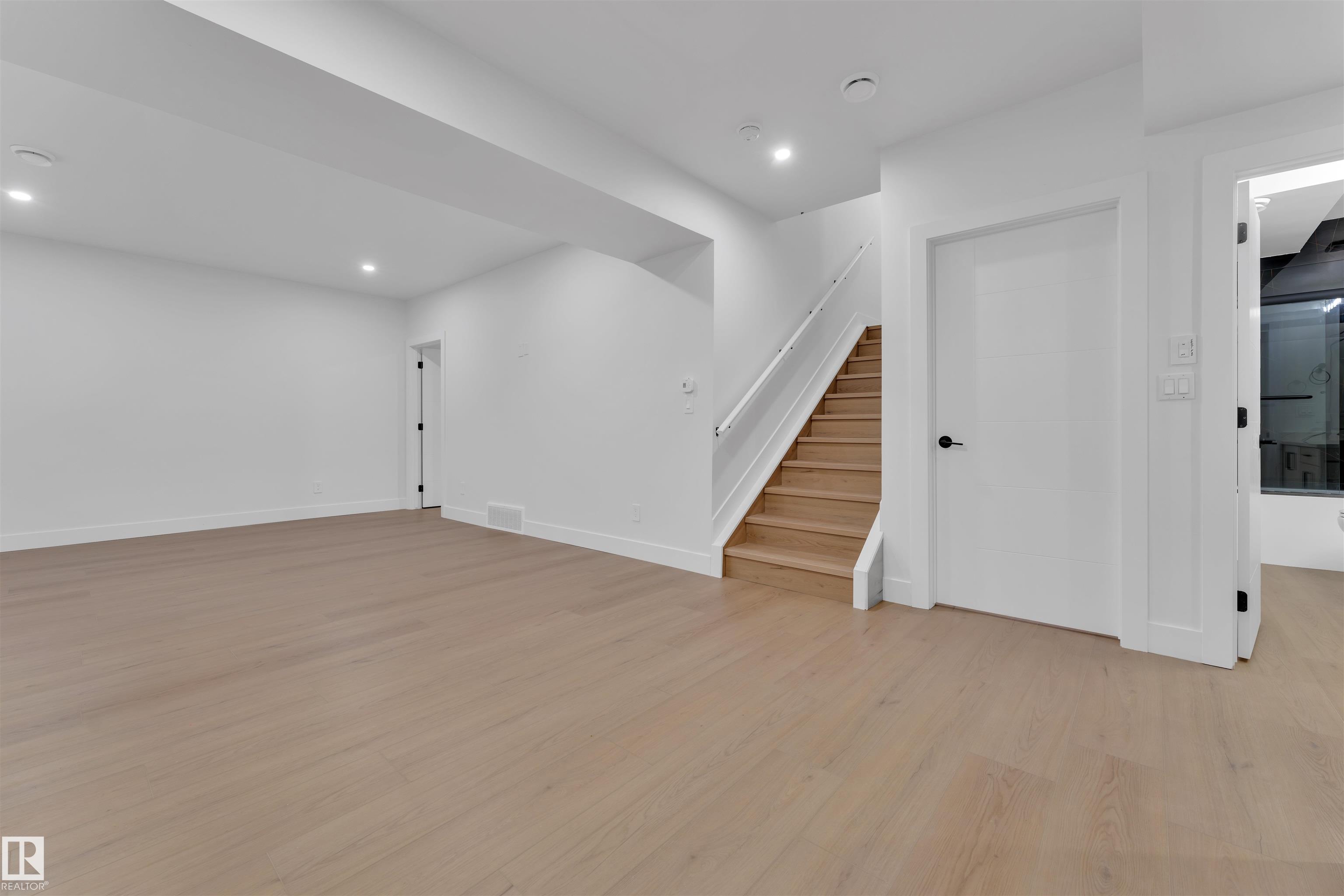 Photo 51 at 121 29a Street SW, Alces, Edmonton