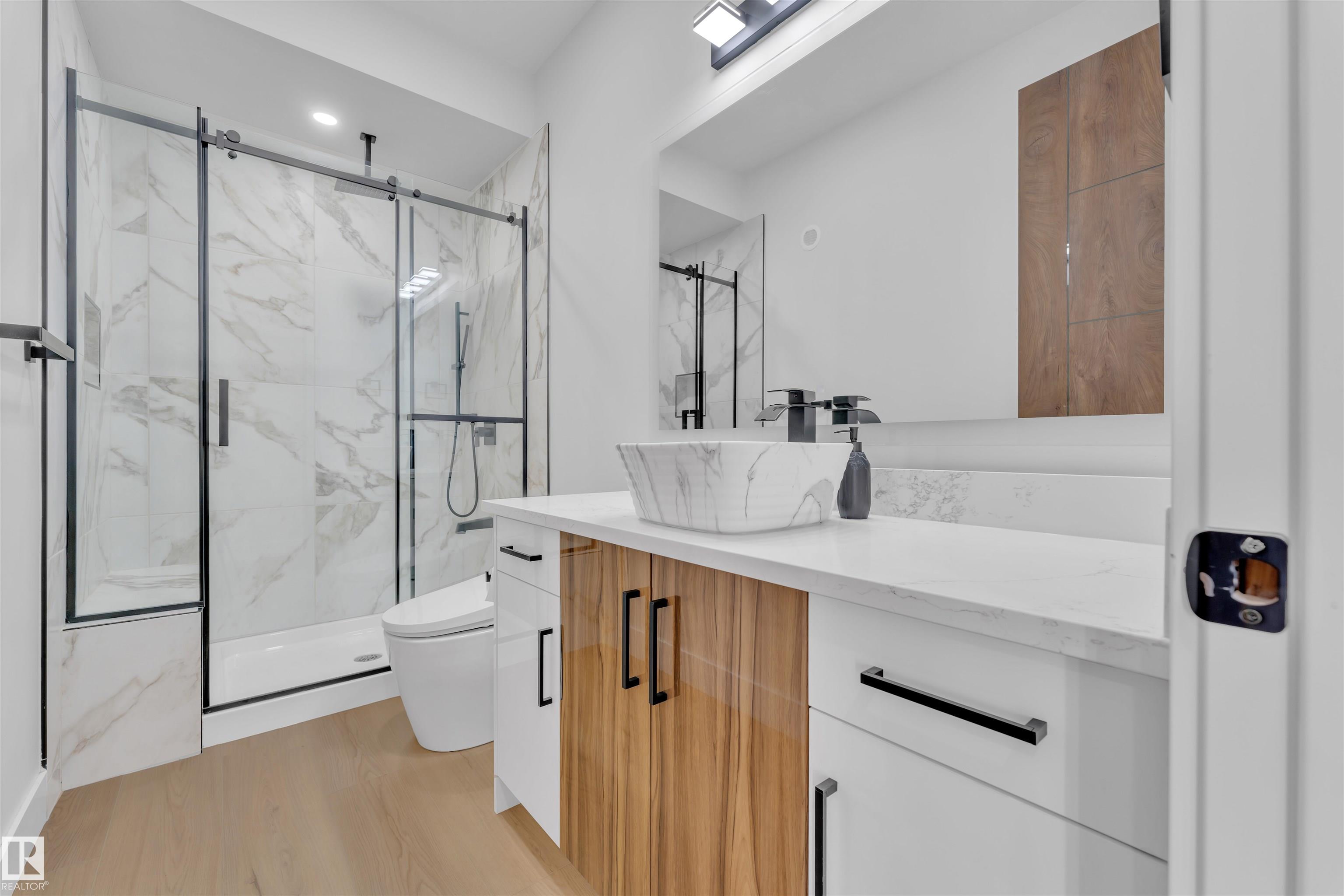 Photo 10 at 121 29a Street SW, Alces, Edmonton