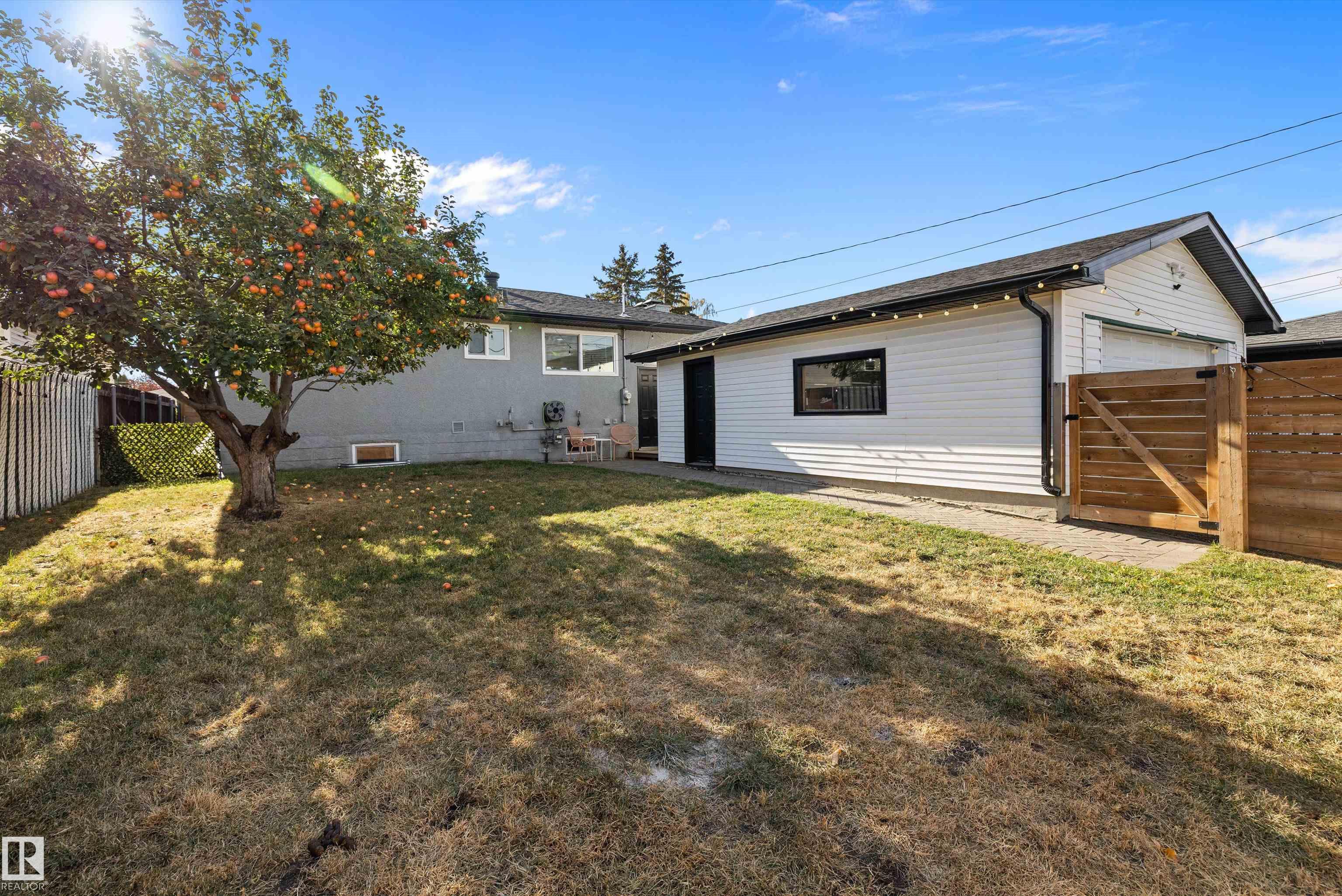 Photo 45 at 6304 94a Avenue NW, Ottewell, Edmonton