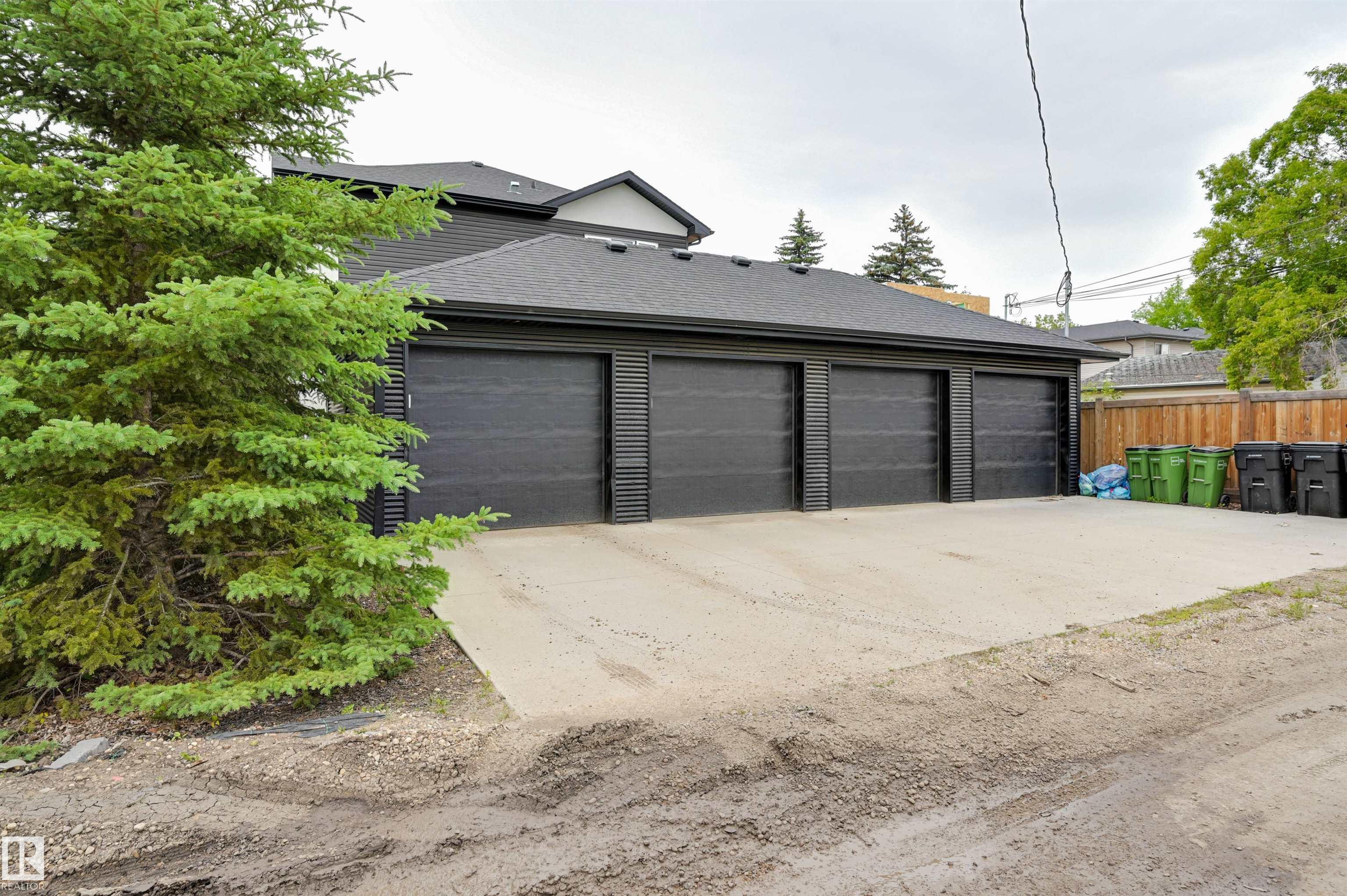 Photo 36 at 14916 108 Avenue NW, High Park, Edmonton