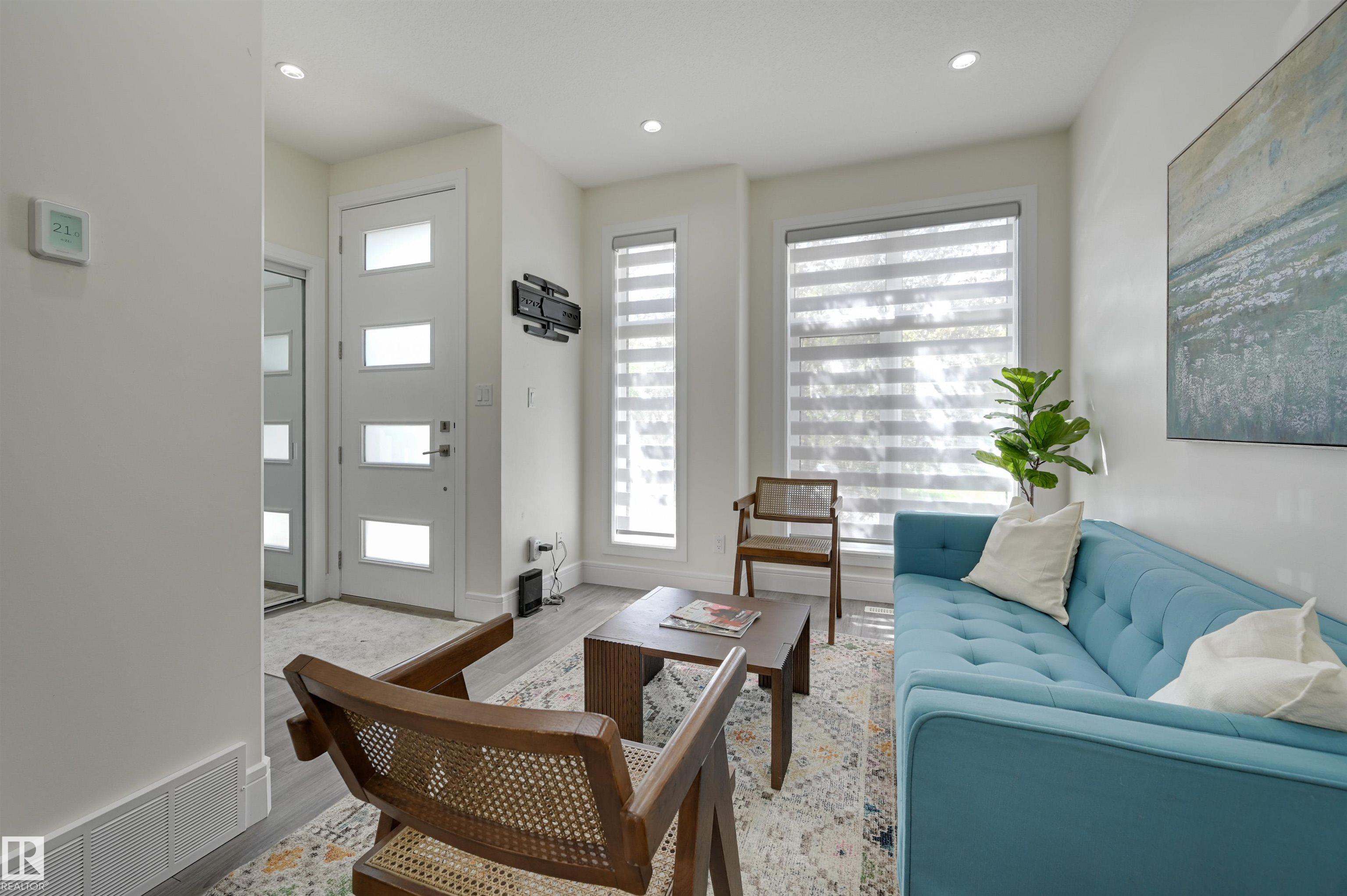 Photo 7 at 14916 108 Avenue NW, High Park, Edmonton