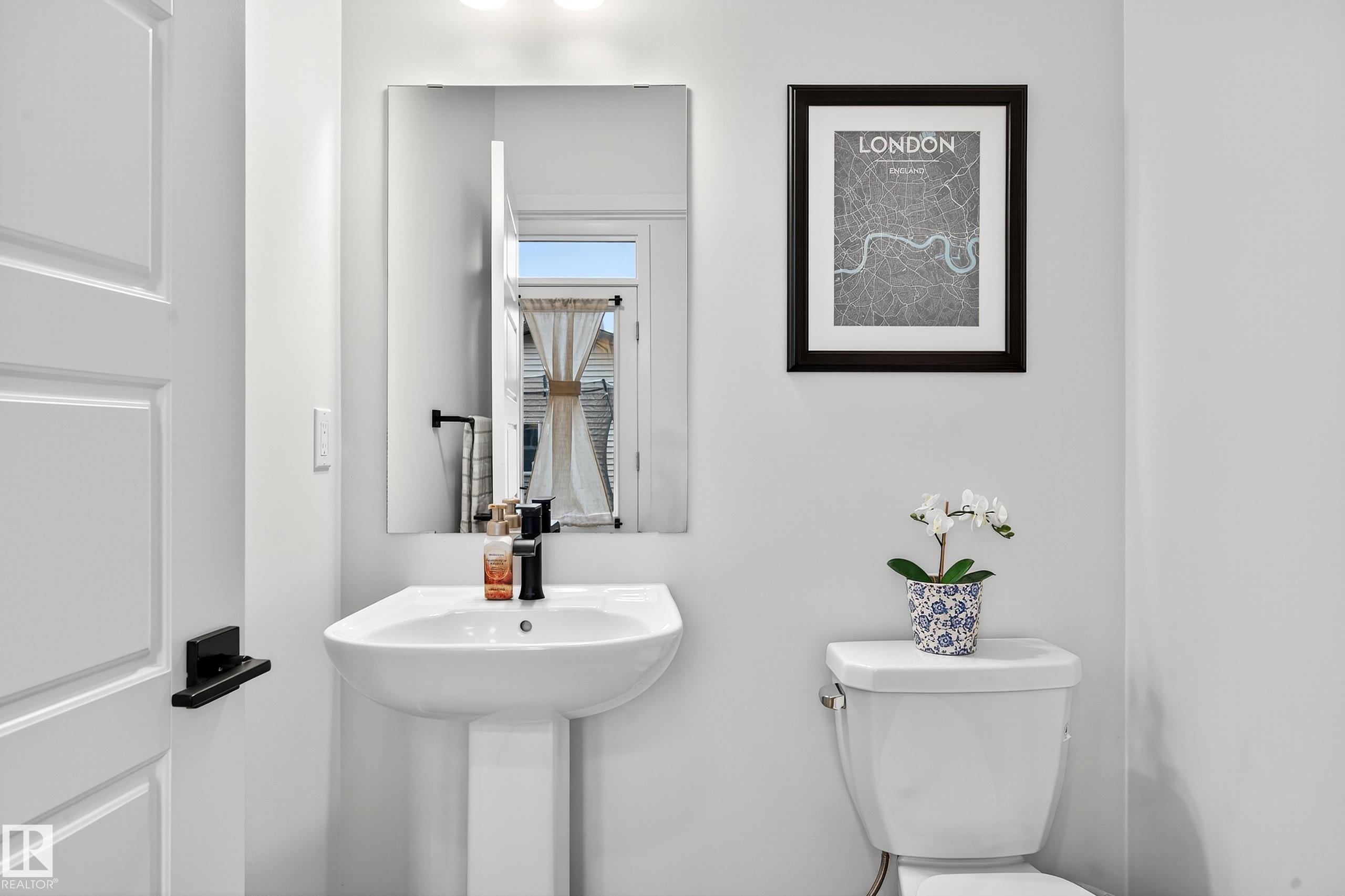 Photo 24 at 3847 Chrustawka Place SW, Chappelle Area, Edmonton