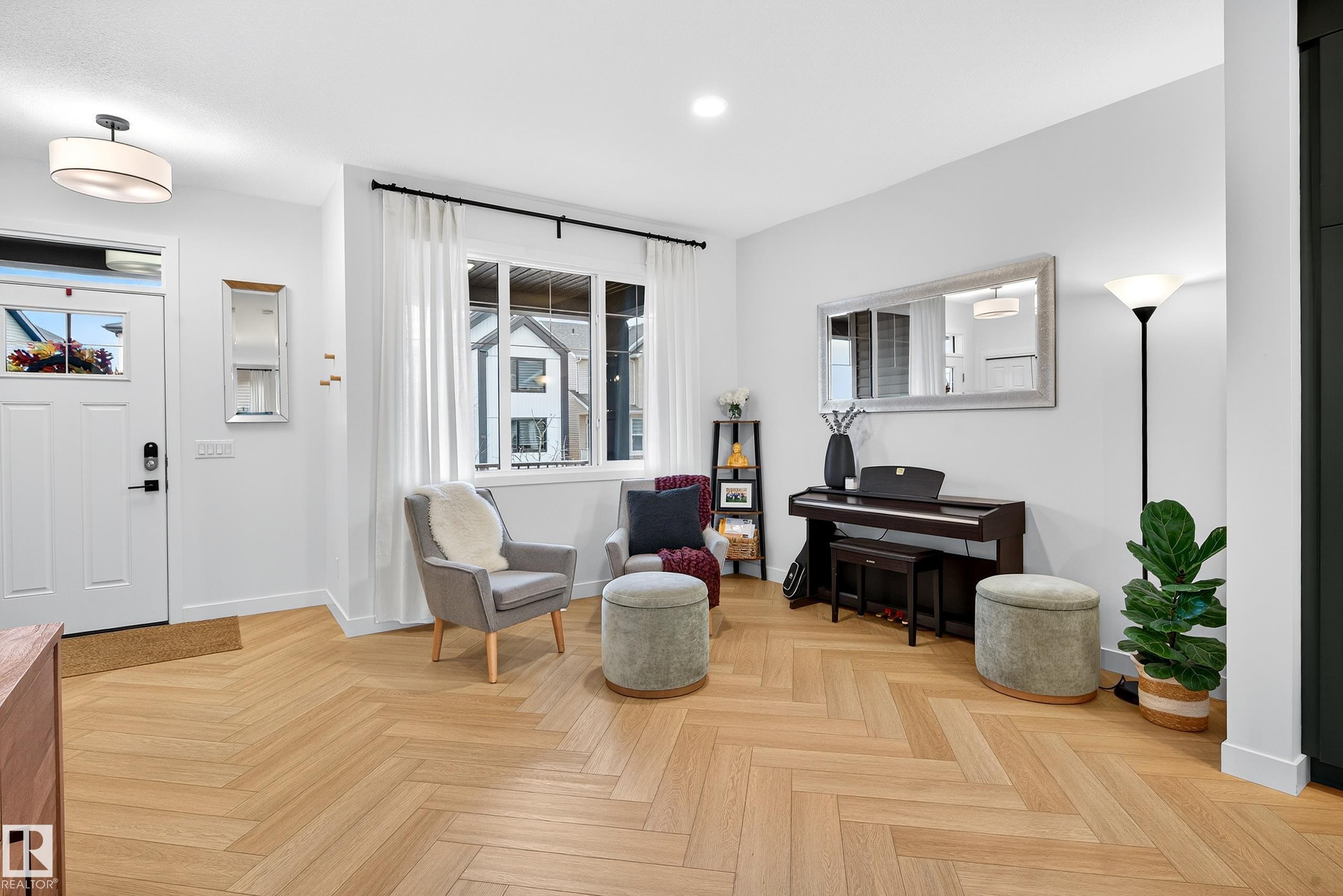 Photo 8 at 3847 Chrustawka Place SW, Chappelle Area, Edmonton