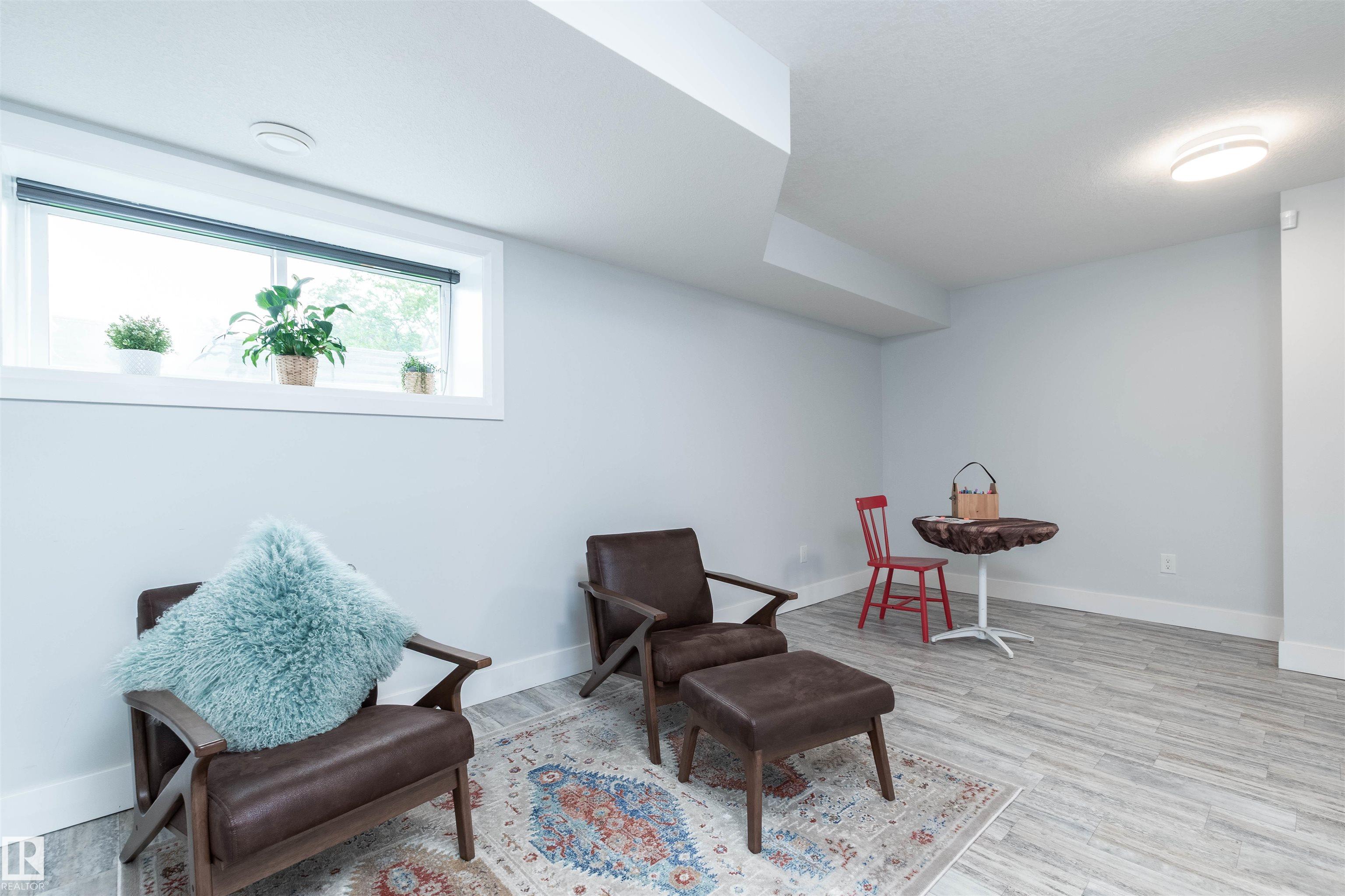 Photo 34 at 8534 81 Avenue NW, King Edward Park, Edmonton