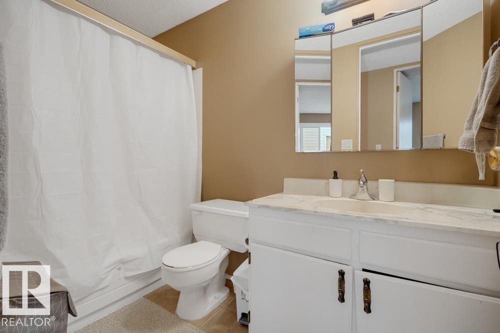 Photo 18 at 10627 168 Avenue NW, Baturyn, Edmonton