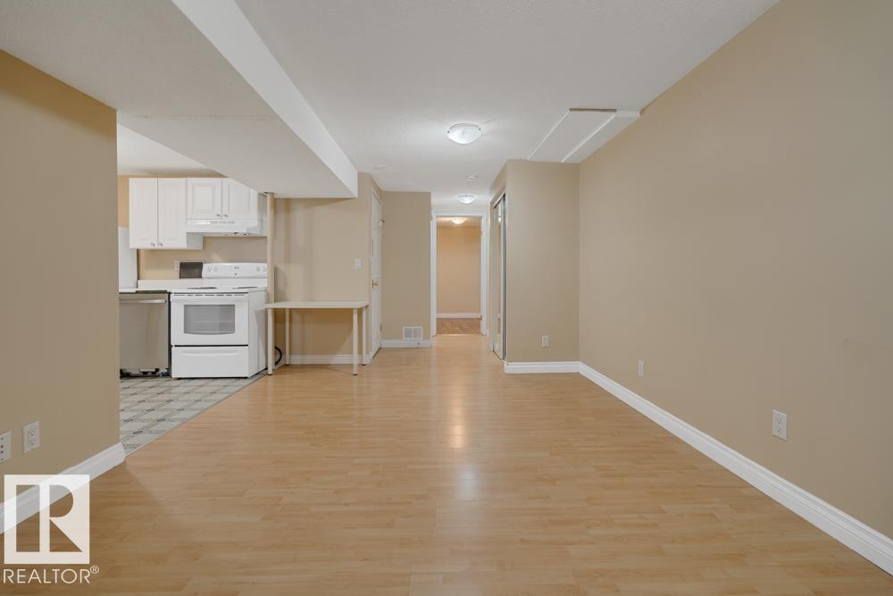 Photo 32 at 10627 168 Avenue NW, Baturyn, Edmonton