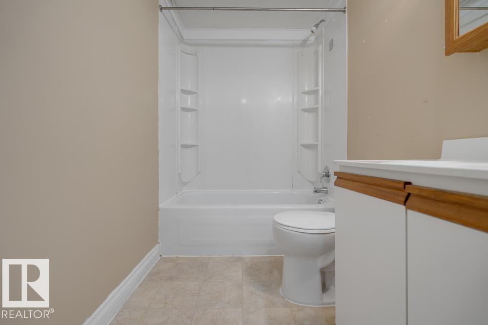 Photo 34 at 10627 168 Avenue NW, Baturyn, Edmonton