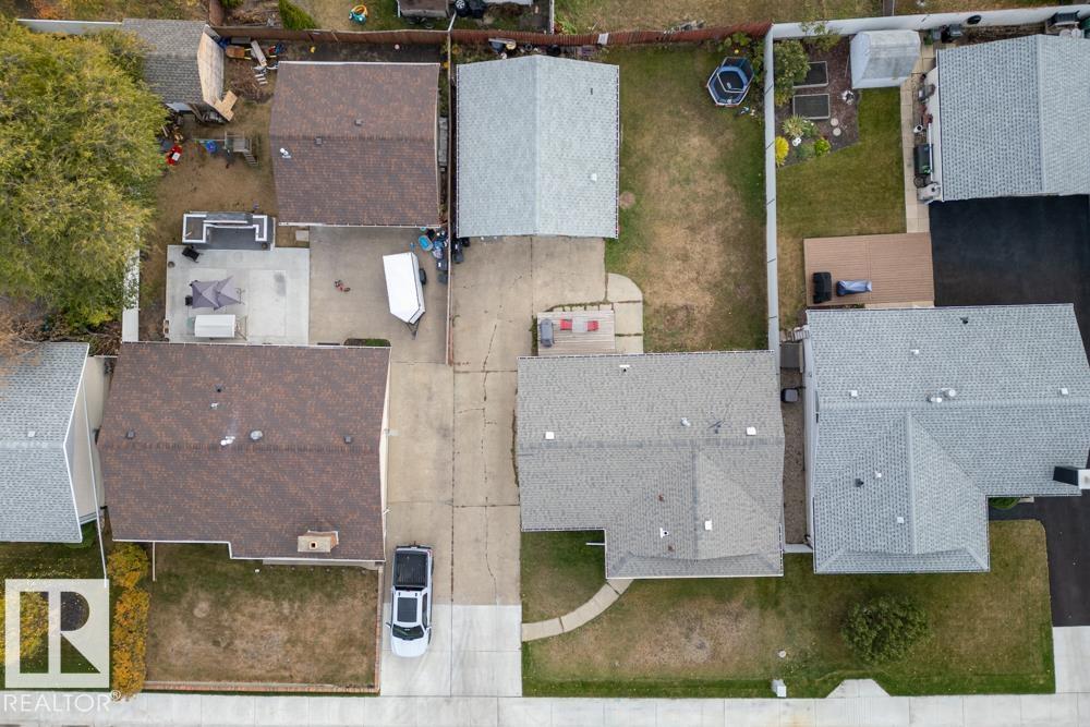 Photo 39 at 10627 168 Avenue NW, Baturyn, Edmonton