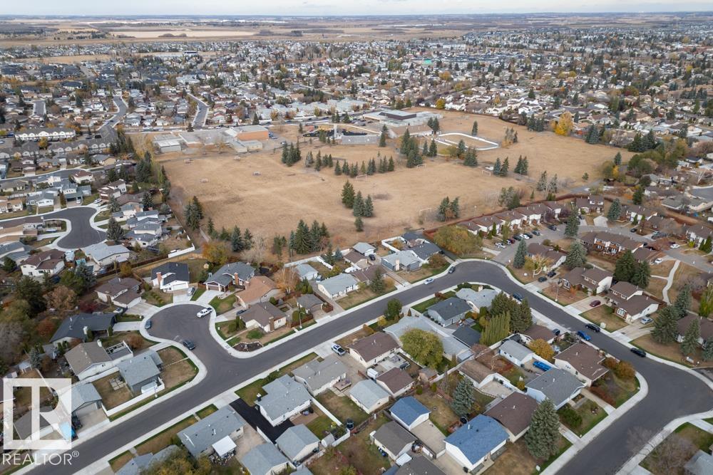 Photo 42 at 10627 168 Avenue NW, Baturyn, Edmonton