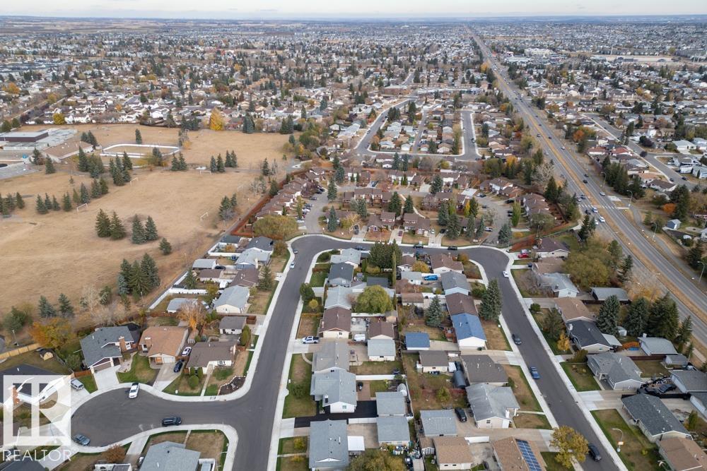 Photo 43 at 10627 168 Avenue NW, Baturyn, Edmonton