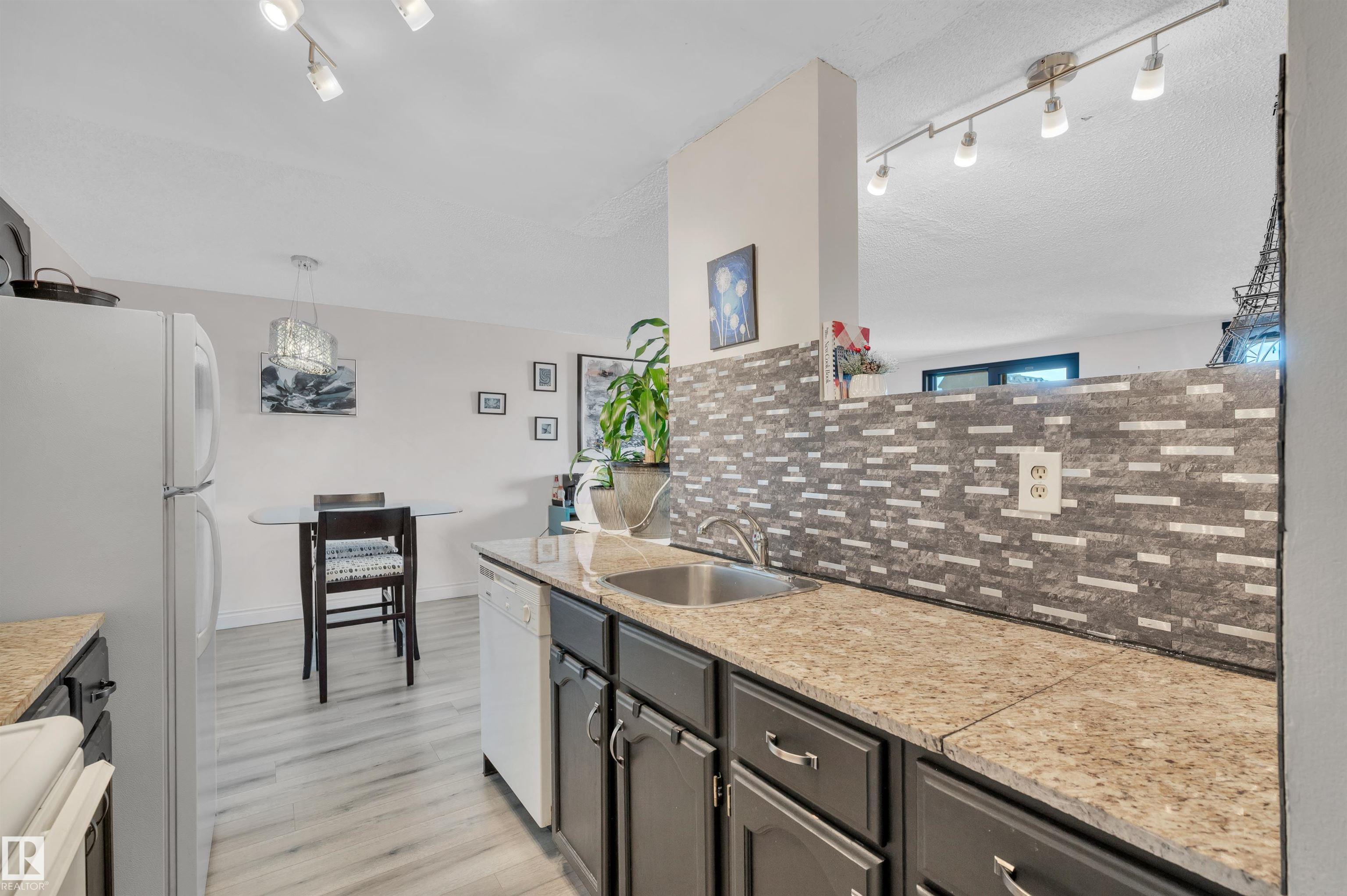 Photo 5 at 802 - 10145 109 Street NW, Downtown, Edmonton