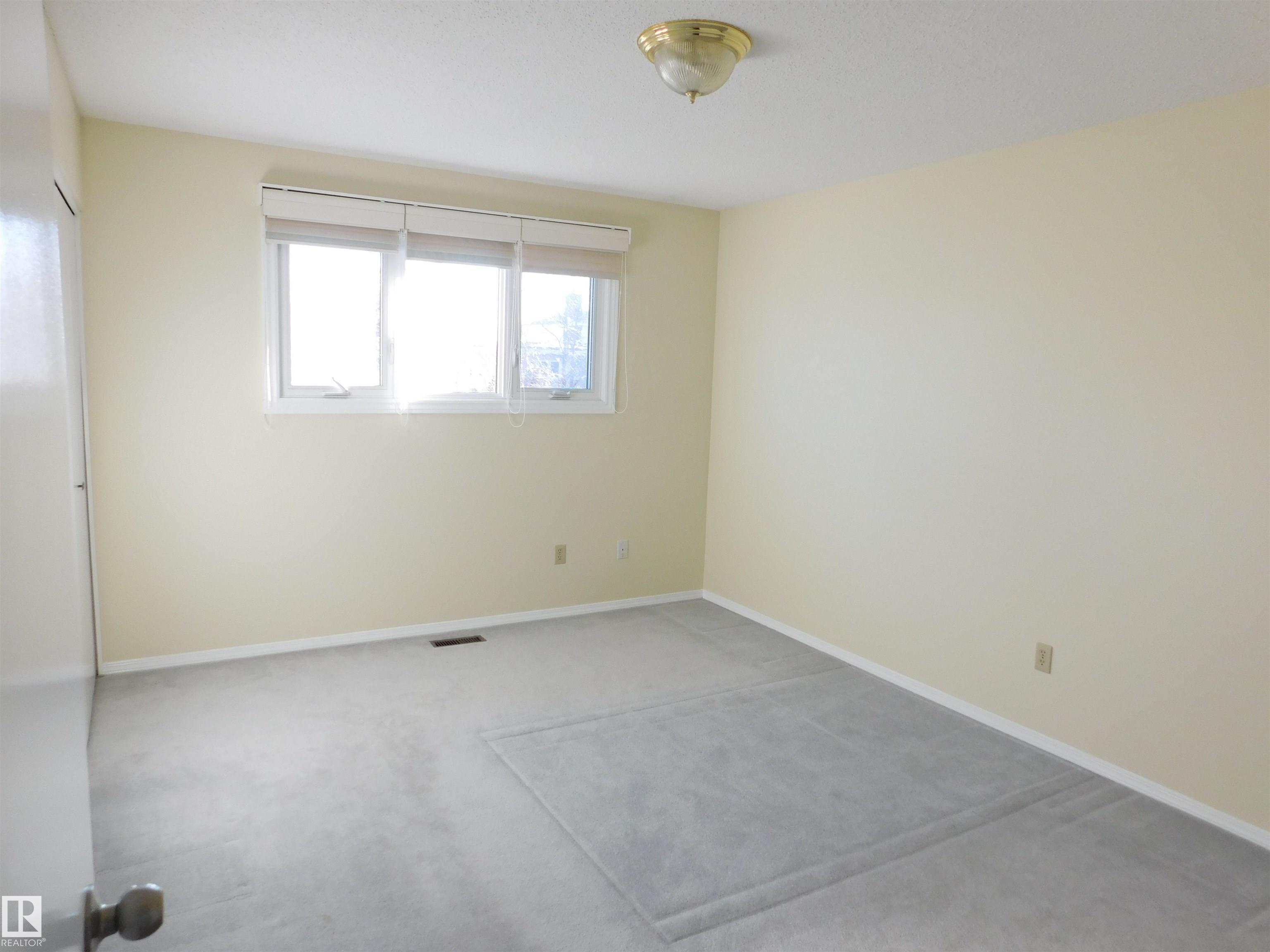 Photo 17 at 9311 187 Street NW, Belmead, Edmonton