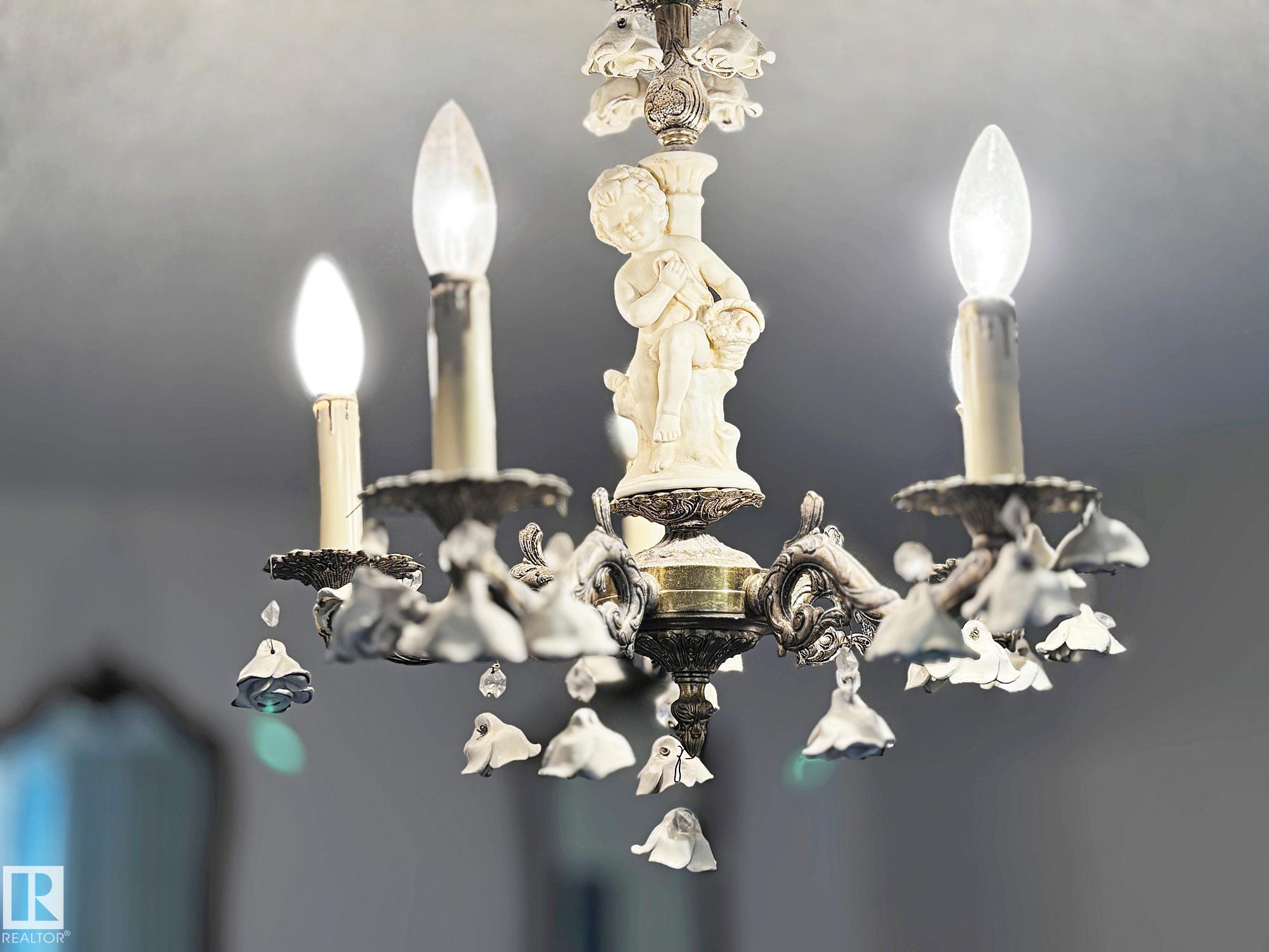 Photo 11 at 186 Willow Way NW, Westridge, Edmonton