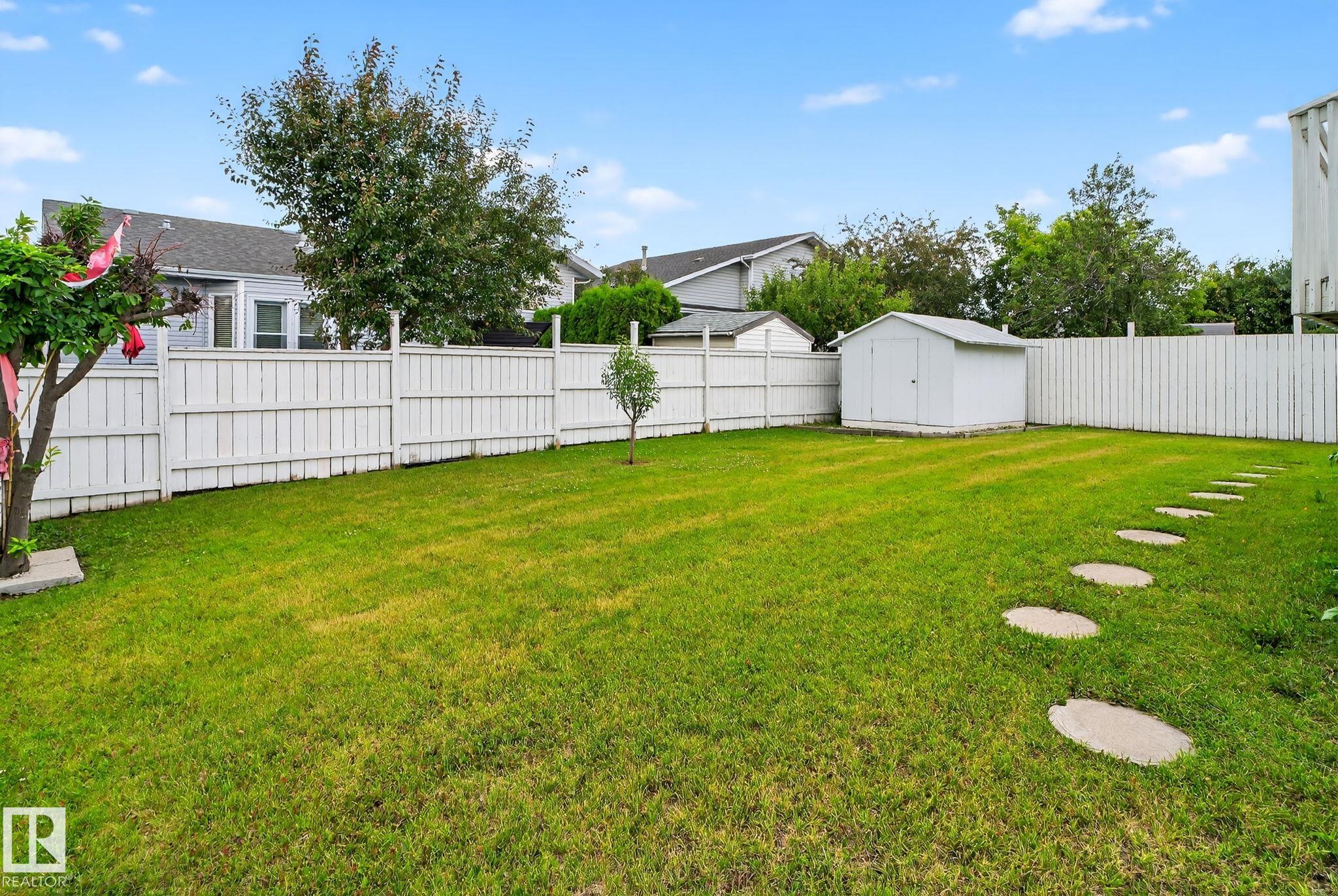 Photo 44 at 15404 73 Street NW, Ozerna, Edmonton