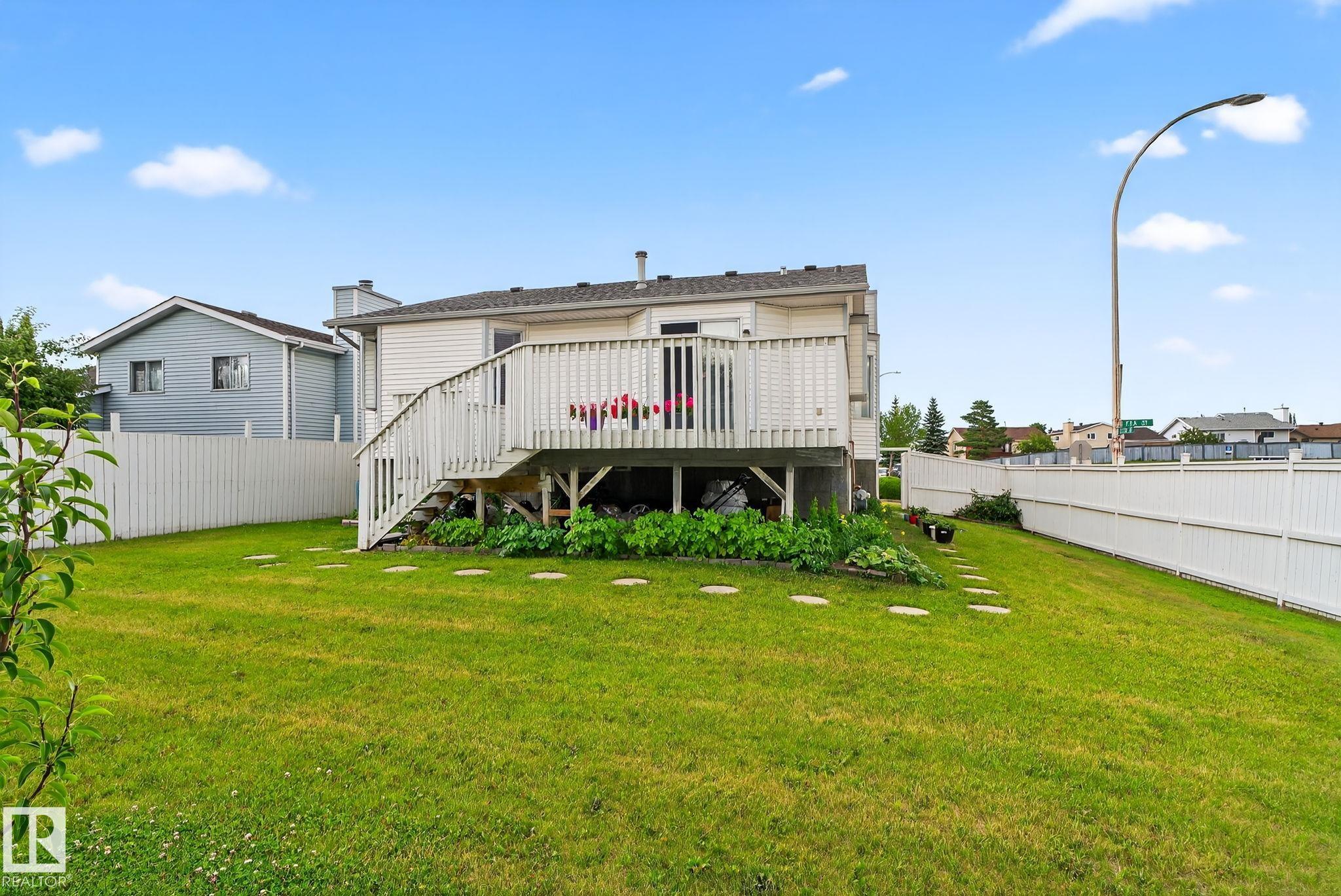 Photo 7 at 15404 73 Street NW, Ozerna, Edmonton