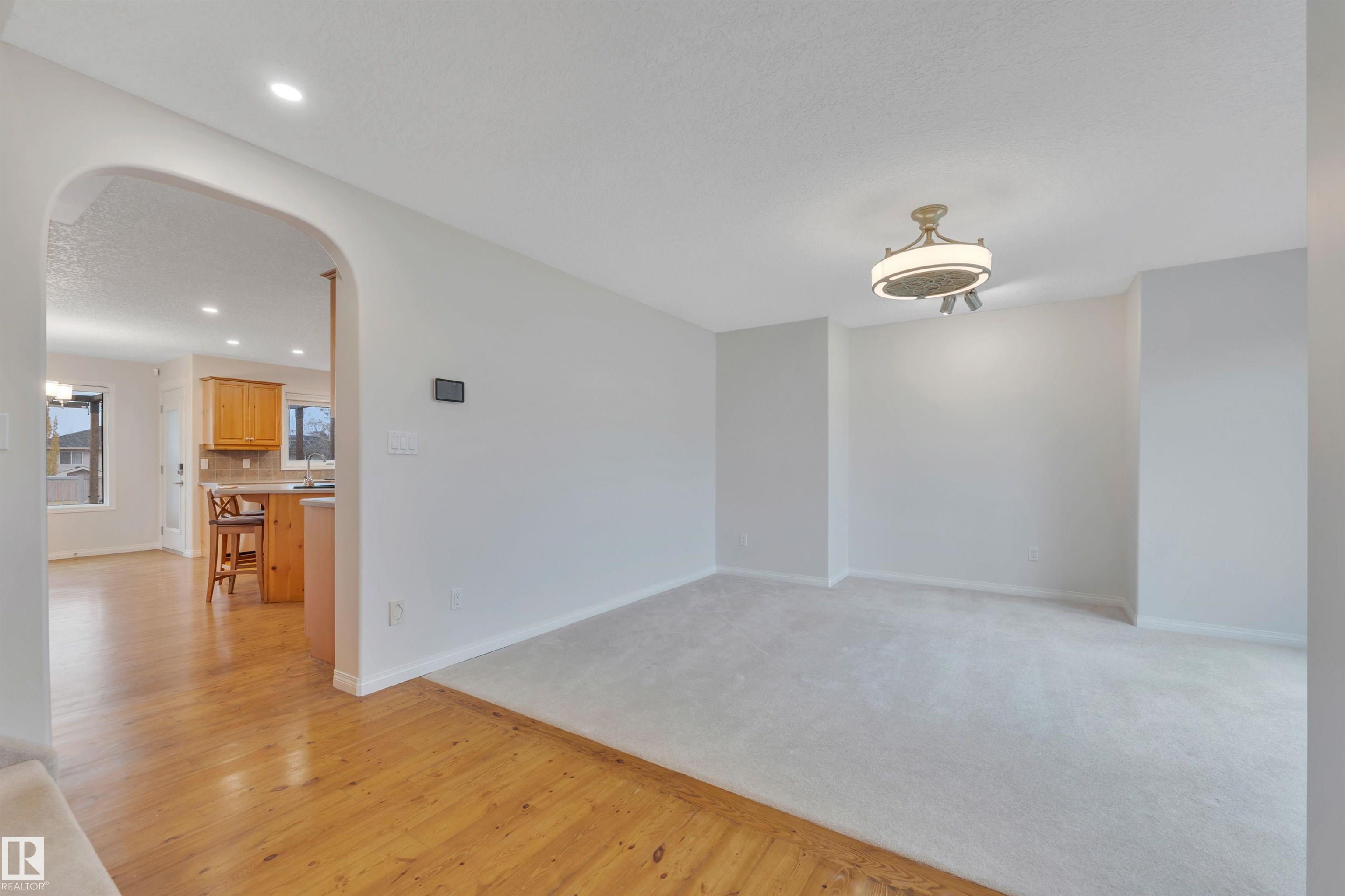 Photo 7 at 1330 118a Street NW, Twin Brooks, Edmonton