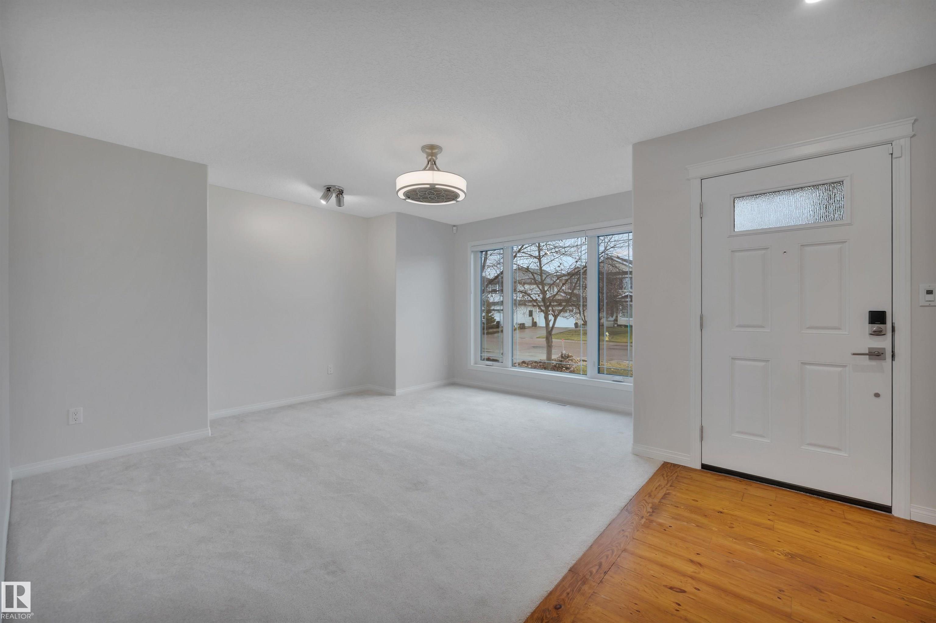 Photo 8 at 1330 118a Street NW, Twin Brooks, Edmonton