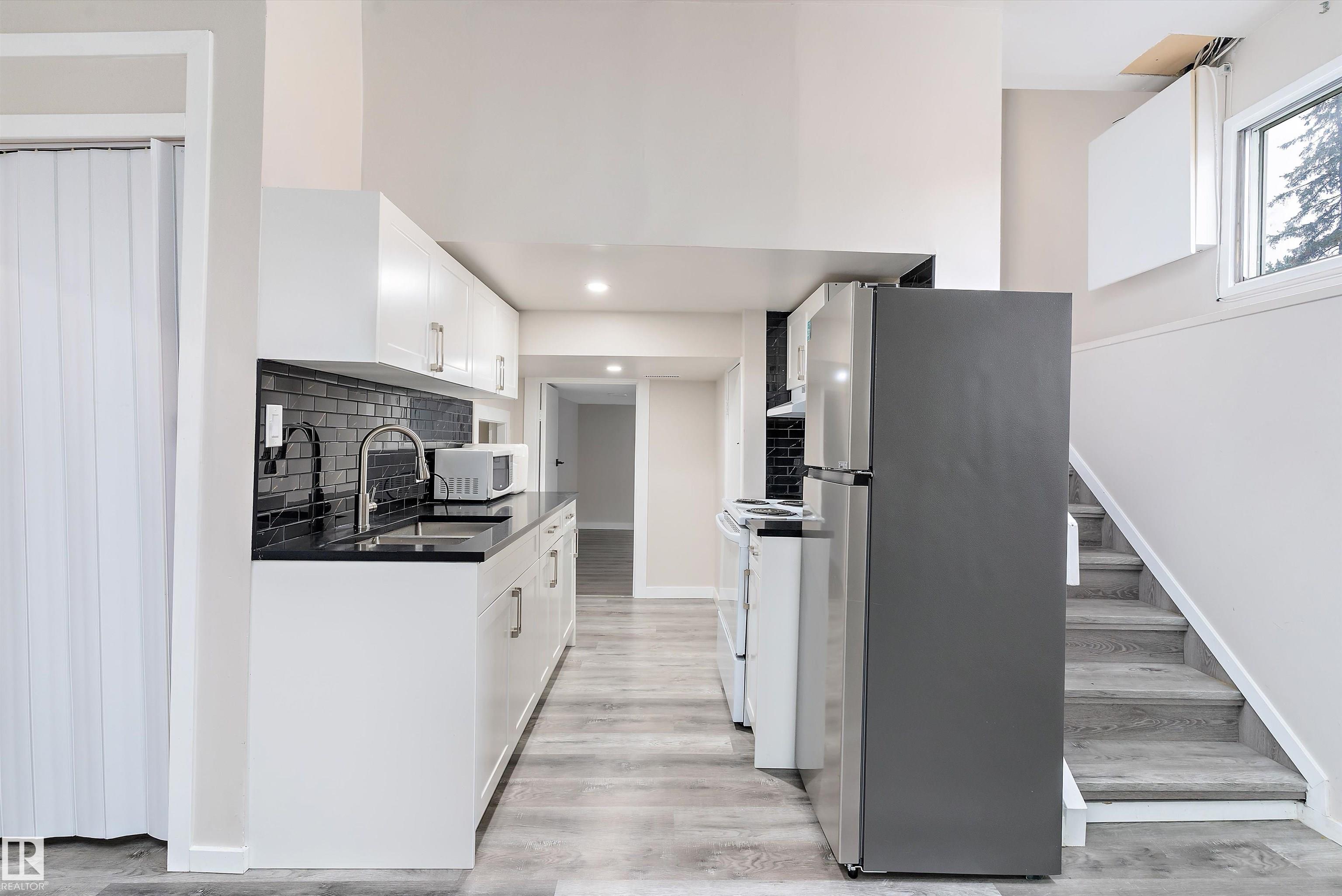 Photo 18 at 3214 71 Street NW, Kameyosek, Edmonton