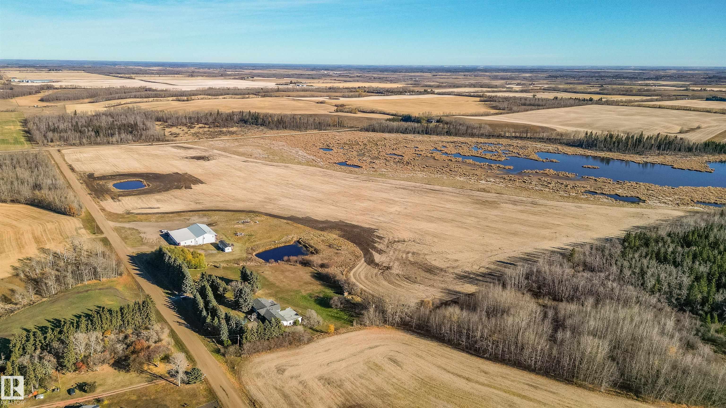 Photo 2 at 57119 Rge Rd 241, None, Rural Sturgeon County