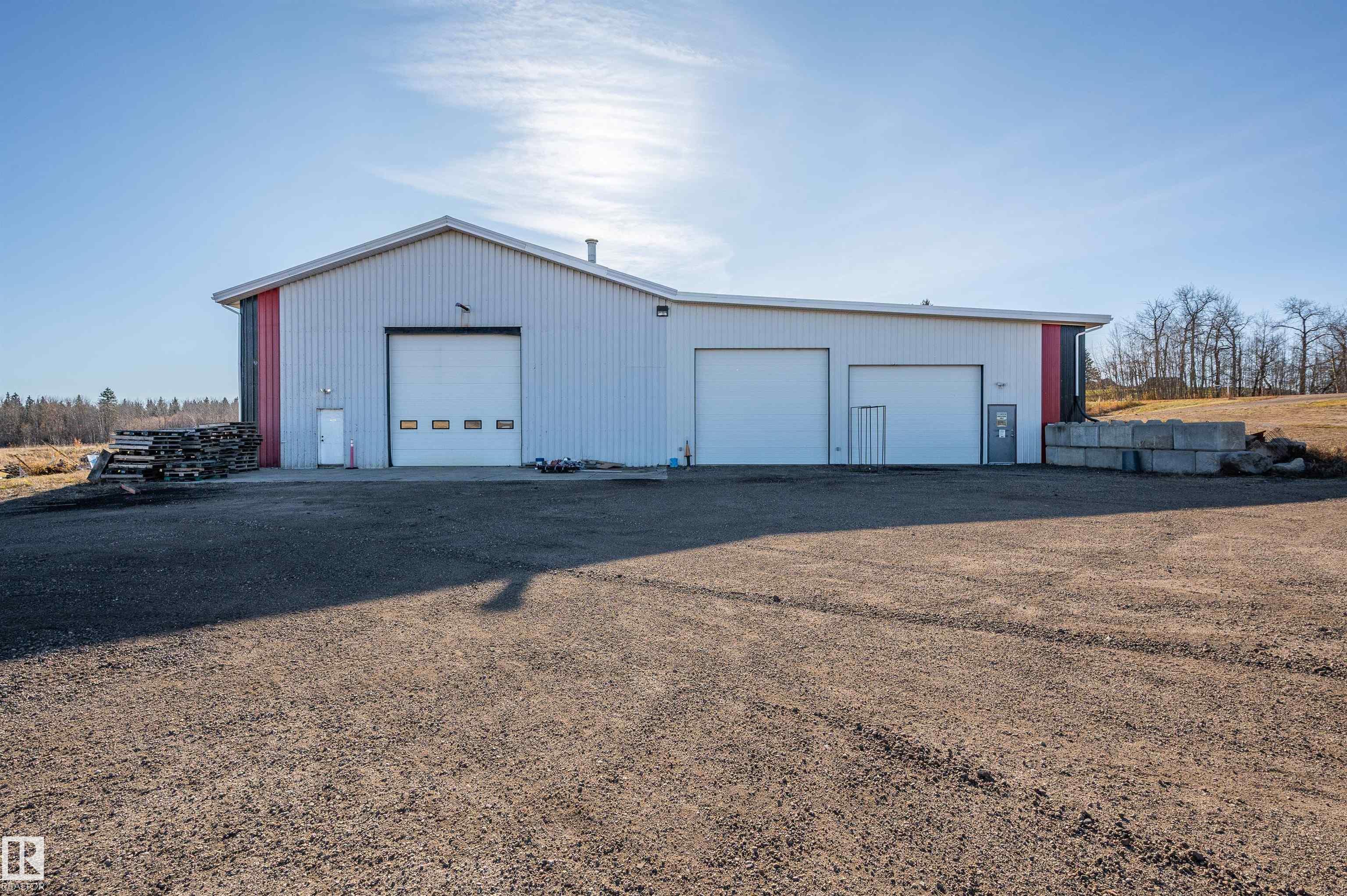 Photo 4 at 57119 Rge Rd 241, None, Rural Sturgeon County