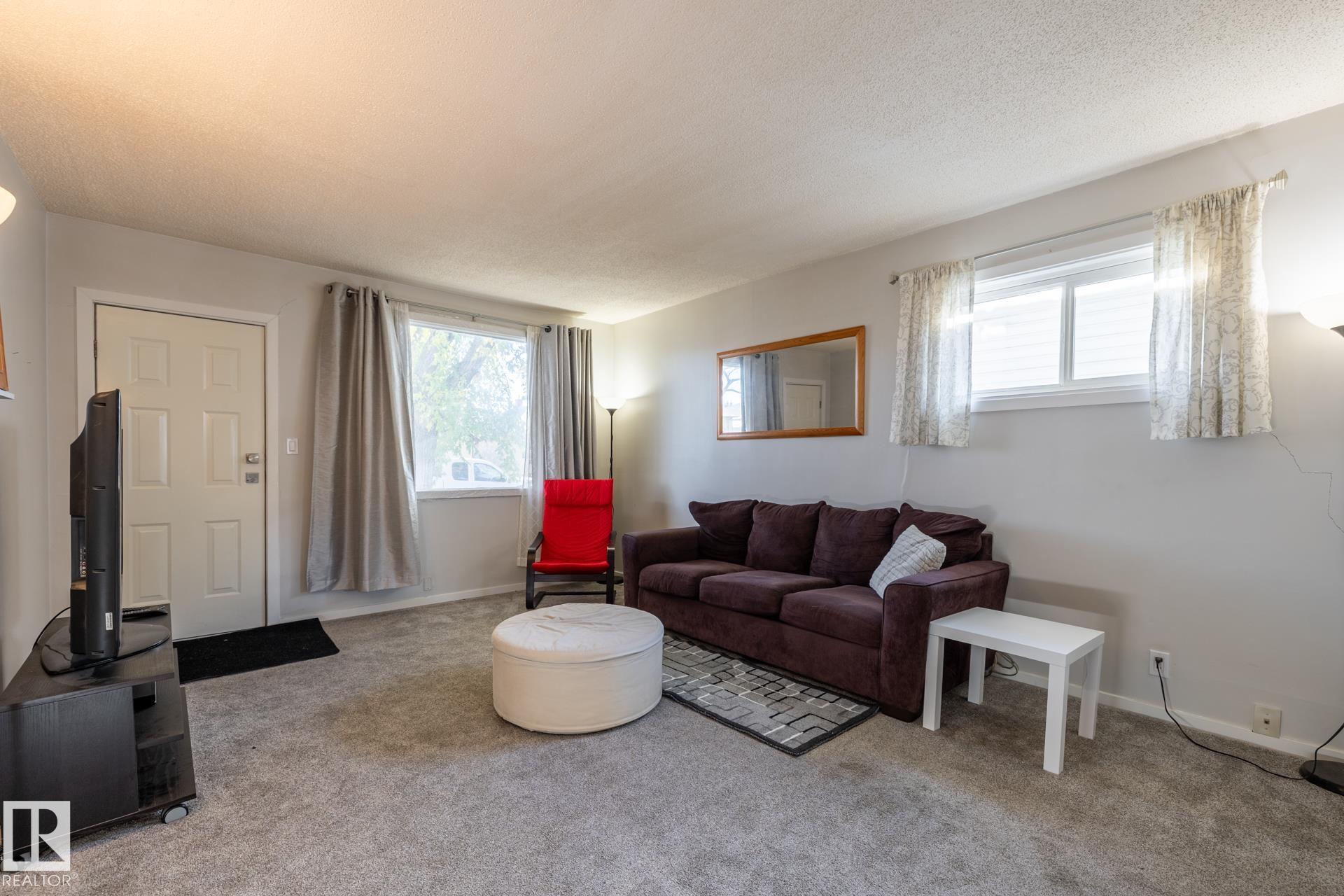 Photo 13 at 13126 64 Street NW, Belvedere, Edmonton