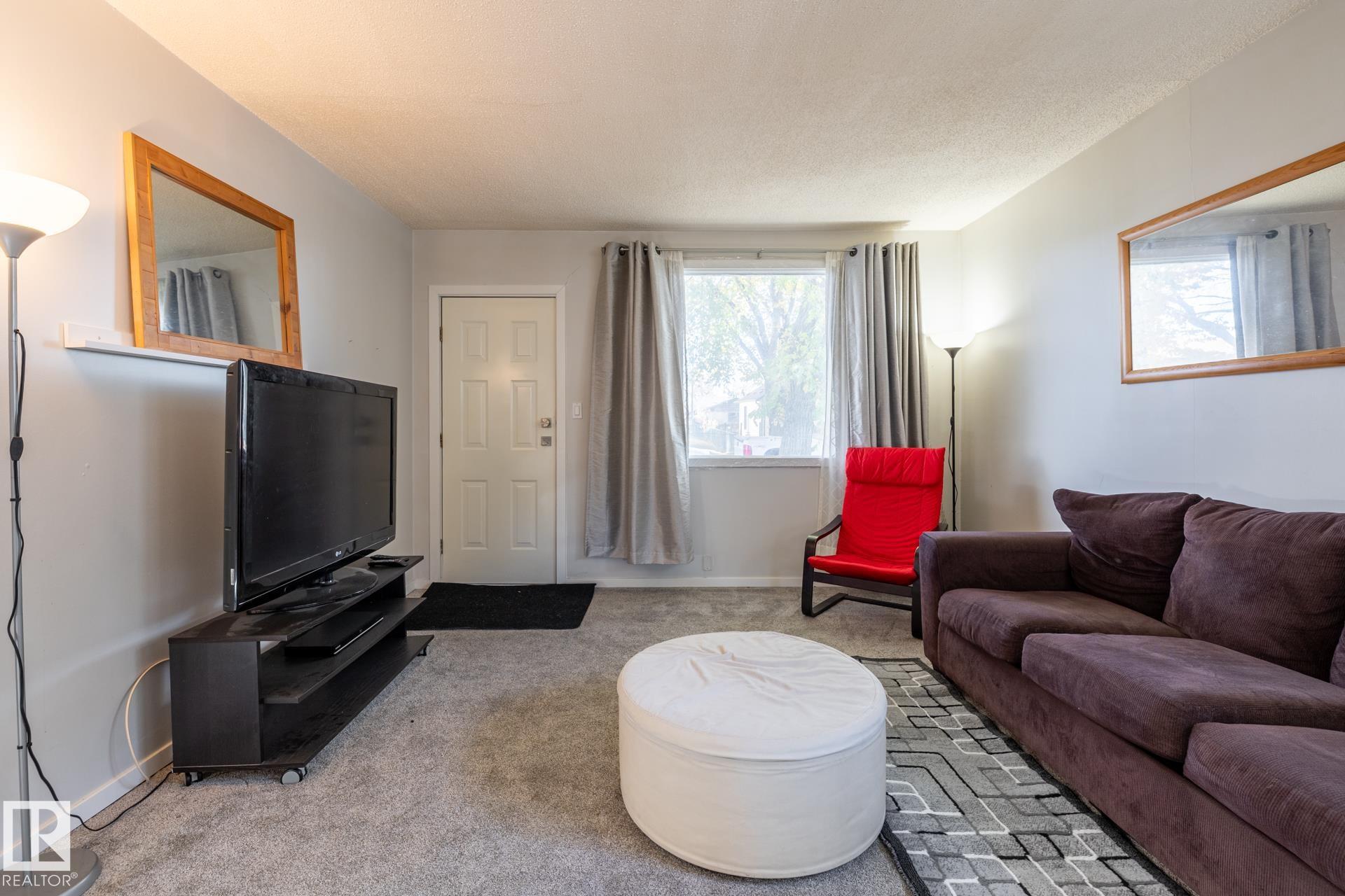 Photo 14 at 13126 64 Street NW, Belvedere, Edmonton