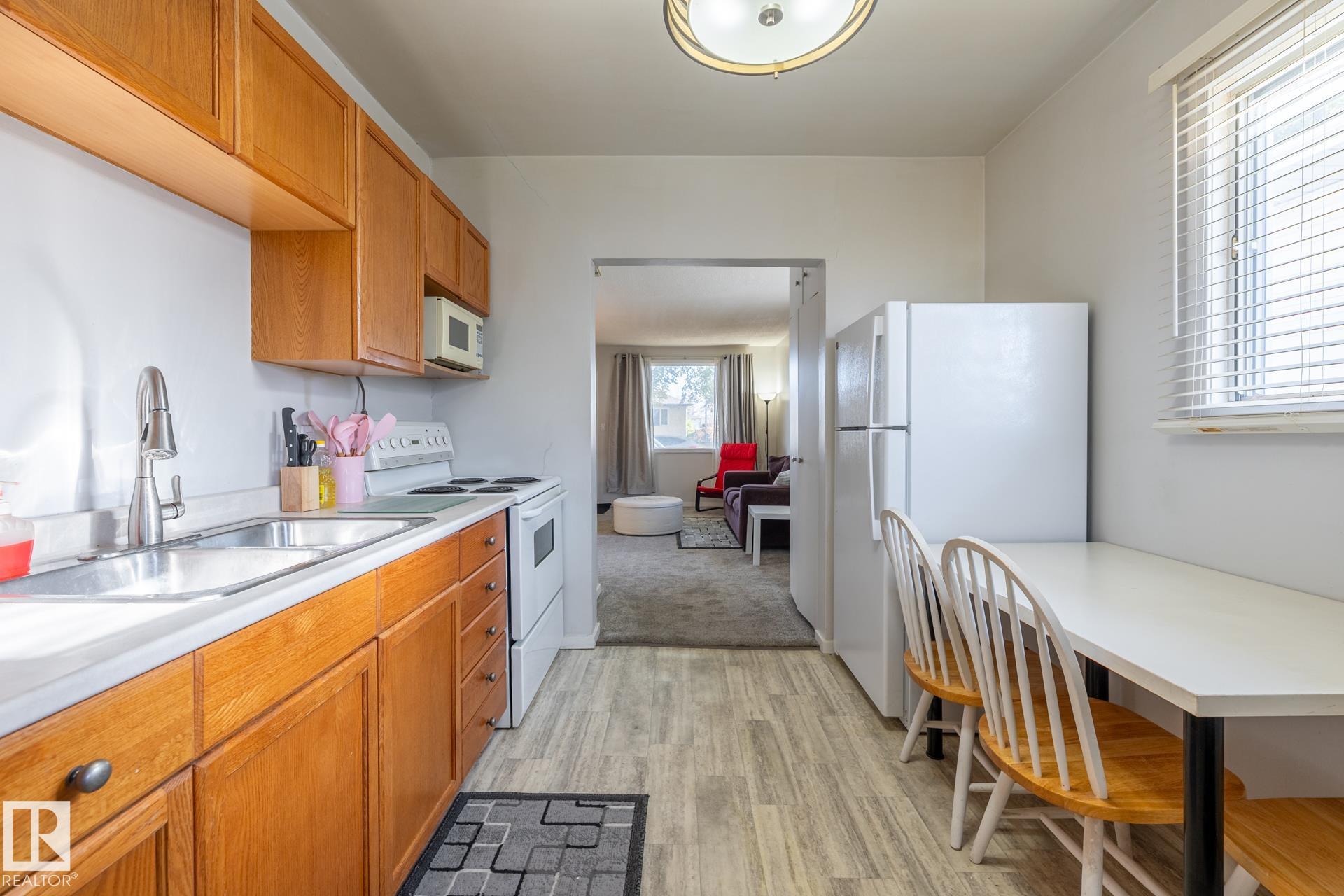 Photo 23 at 13126 64 Street NW, Belvedere, Edmonton