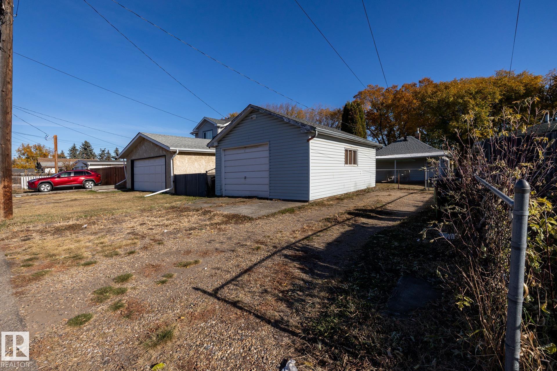 Photo 45 at 13126 64 Street NW, Belvedere, Edmonton