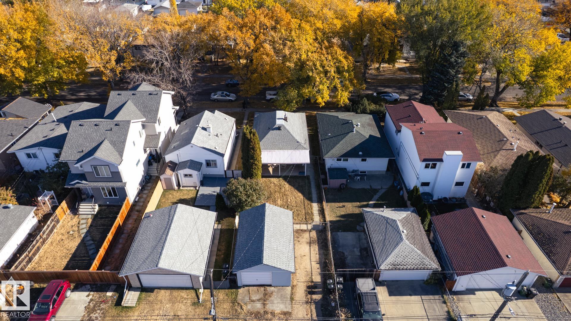 Photo 7 at 13126 64 Street NW, Belvedere, Edmonton