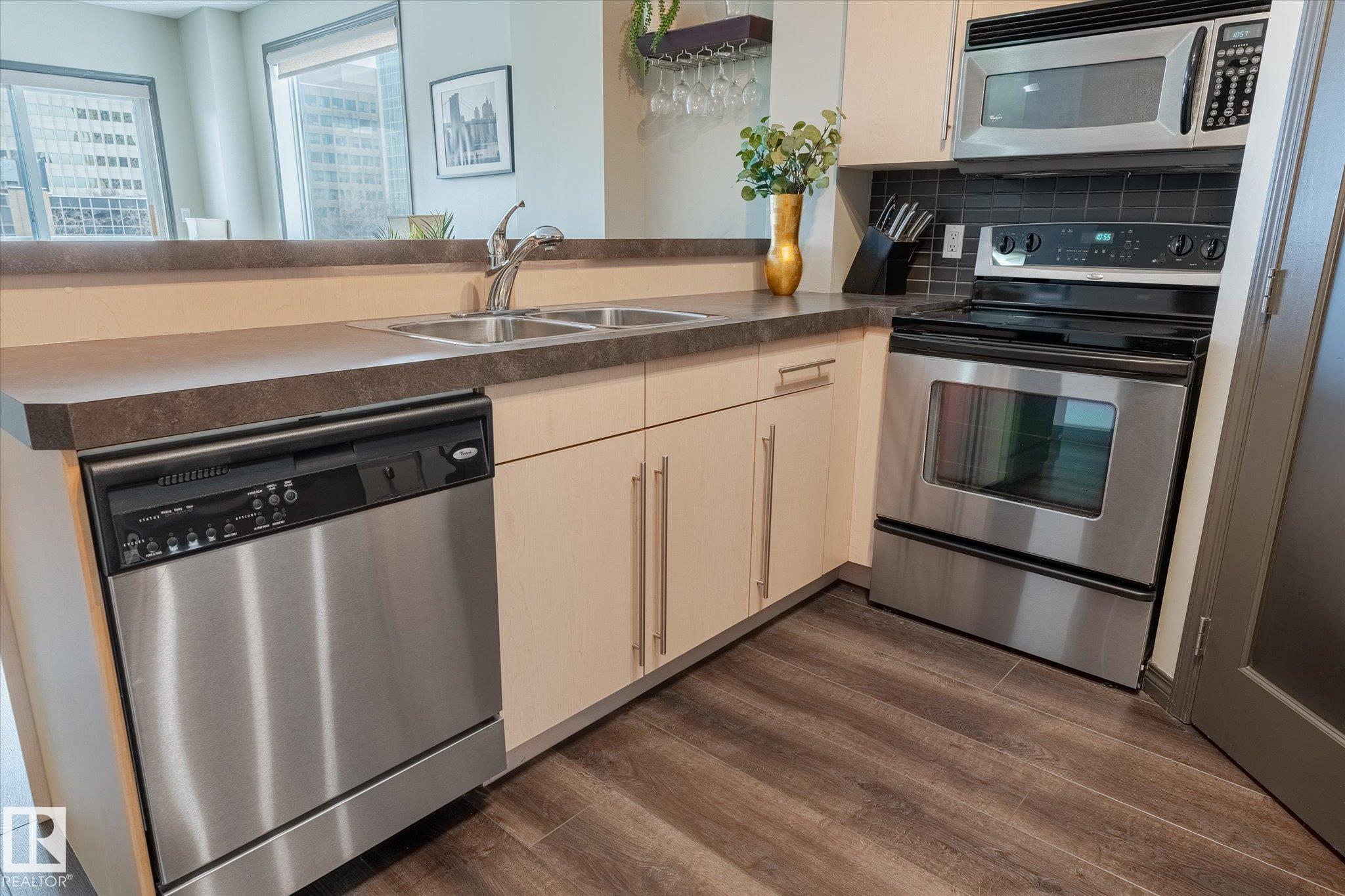 Photo 14 at 506 - 10504 99 Avenue NW, Downtown, Edmonton