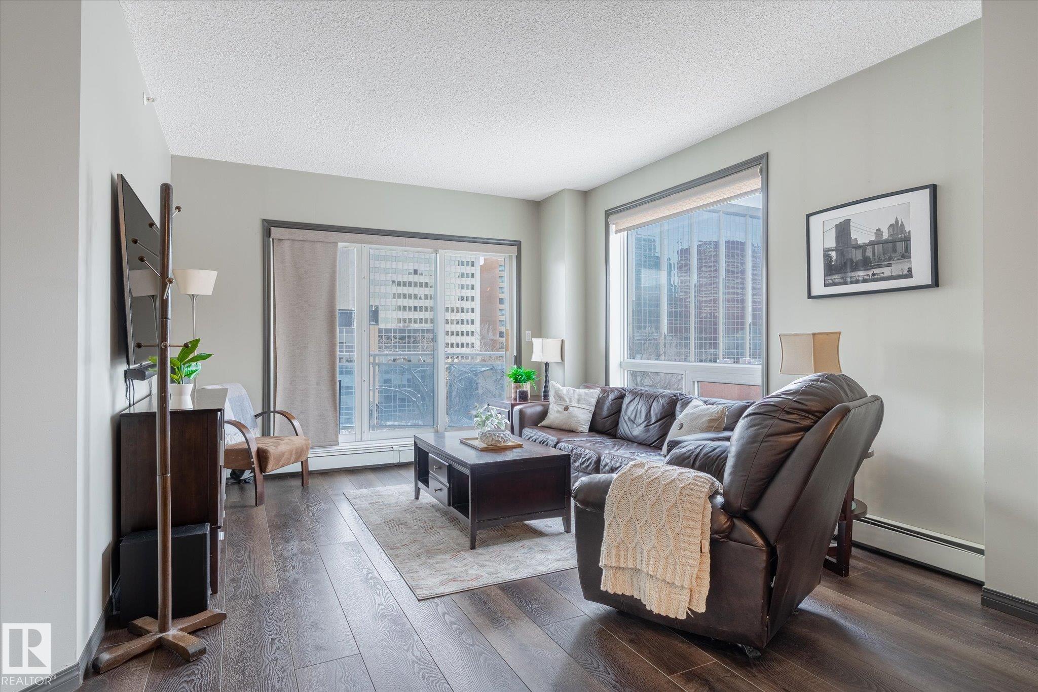 Photo 4 at 506 - 10504 99 Avenue NW, Downtown, Edmonton