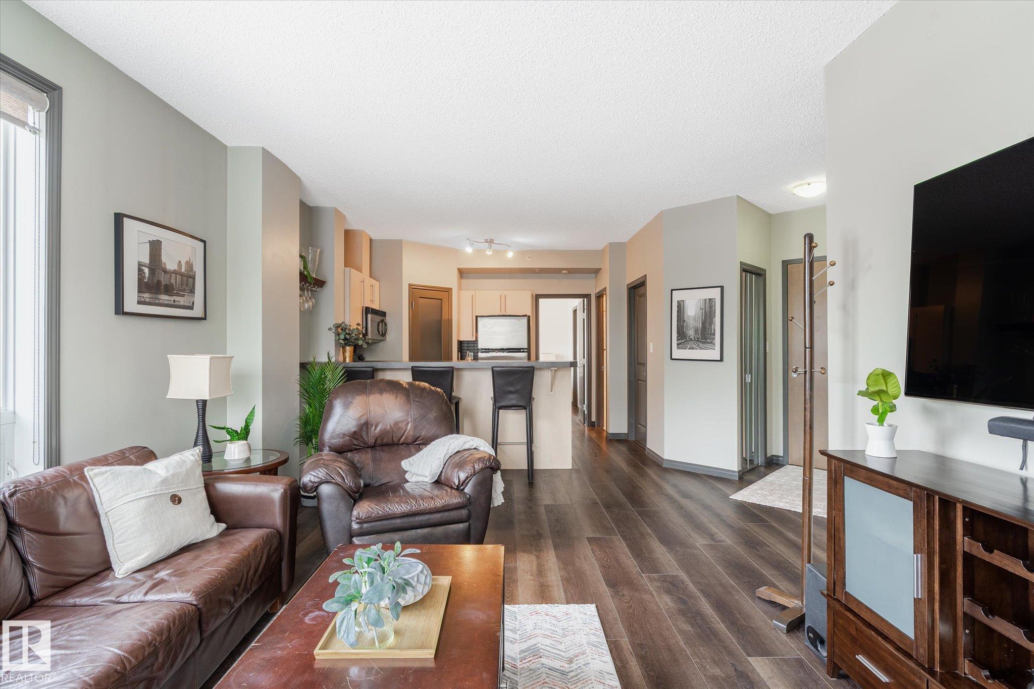 Photo 9 at 506 - 10504 99 Avenue NW, Downtown, Edmonton