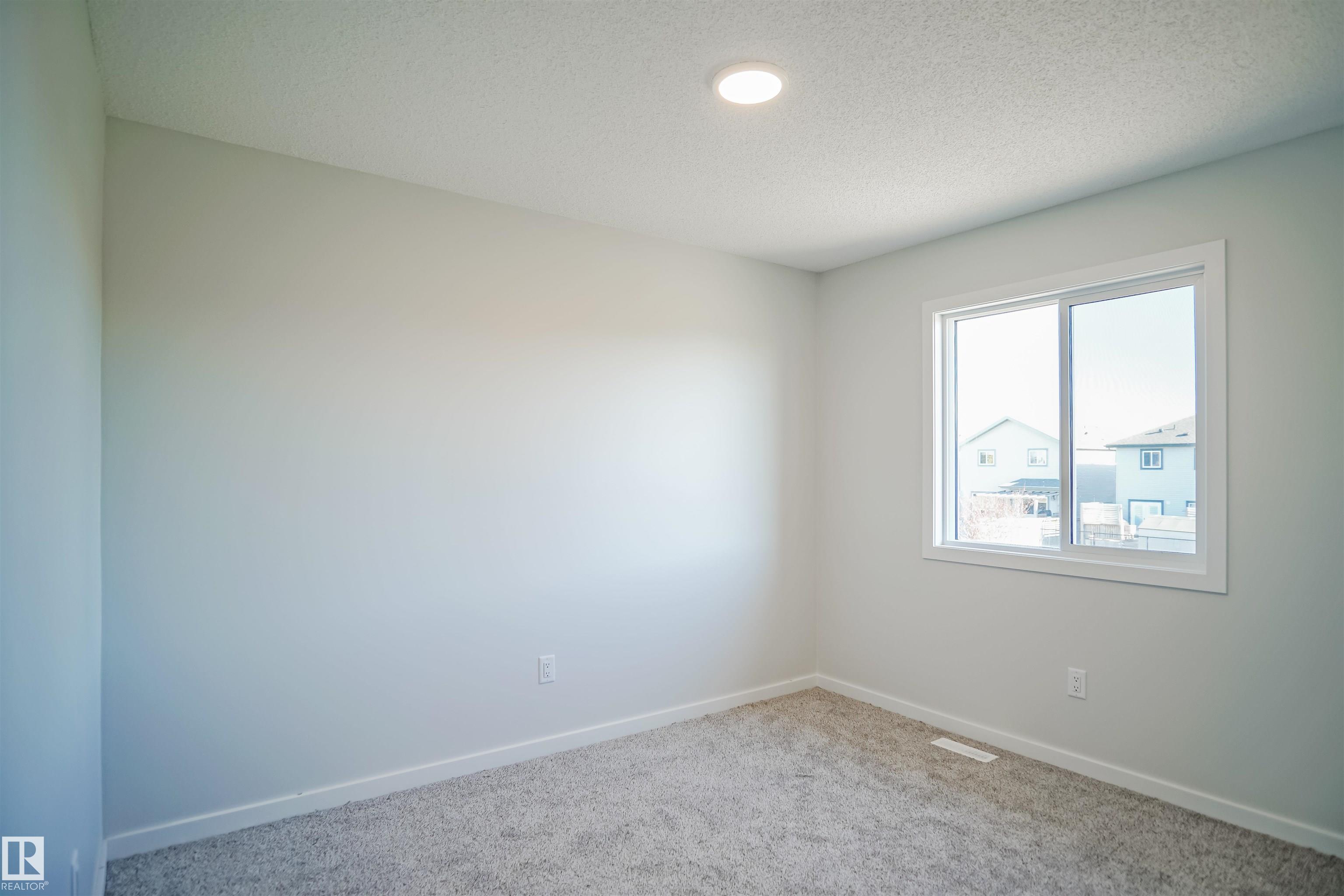 Photo 24 at 907 16 Avenue NW, Aster, Edmonton