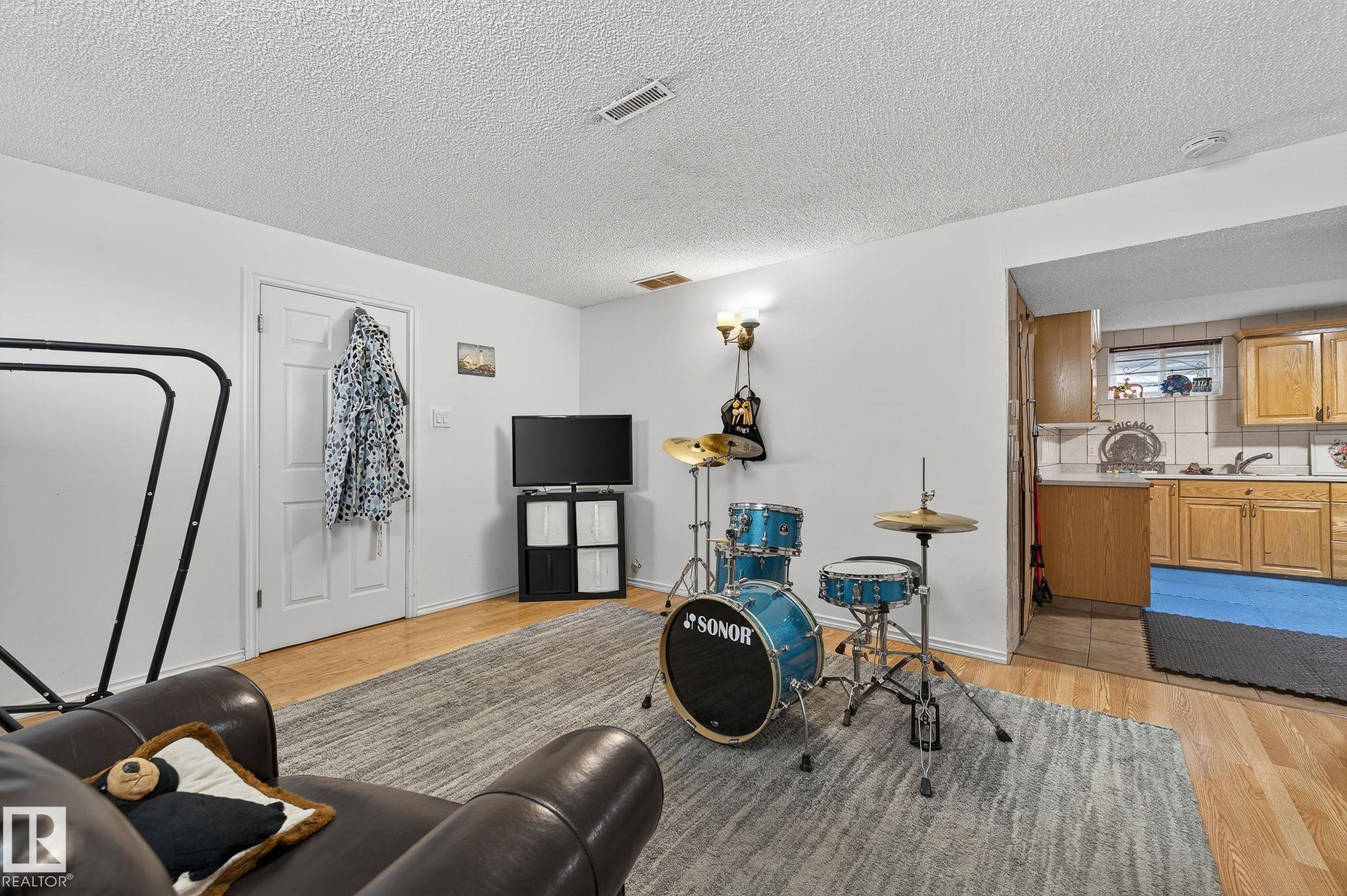 Photo 29 at 13108 62 Street NW, Belvedere, Edmonton