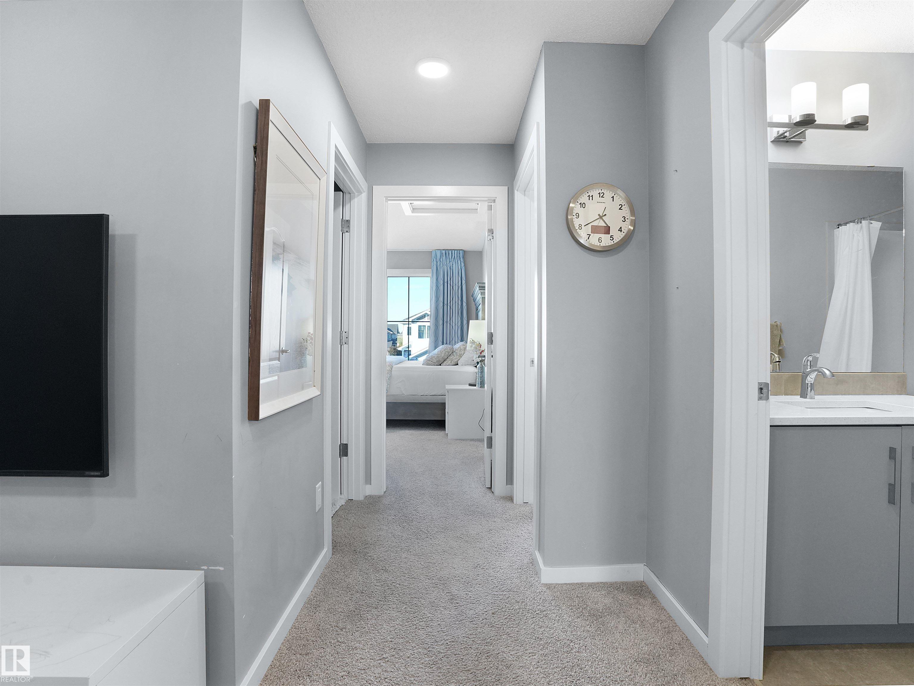 Photo 31 at 207 41 Avenue NW, Maple Crest, Edmonton