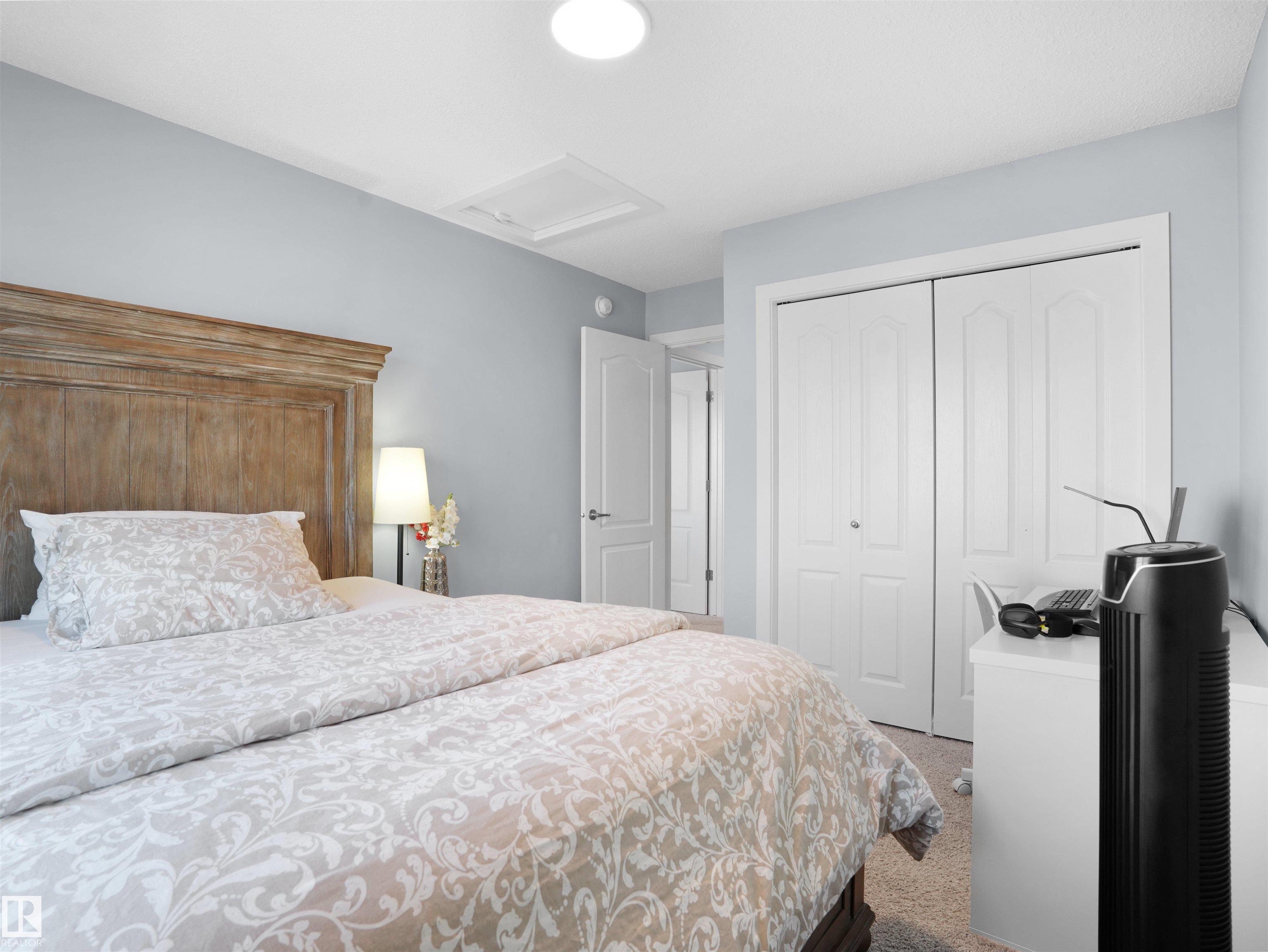 Photo 36 at 207 41 Avenue NW, Maple Crest, Edmonton