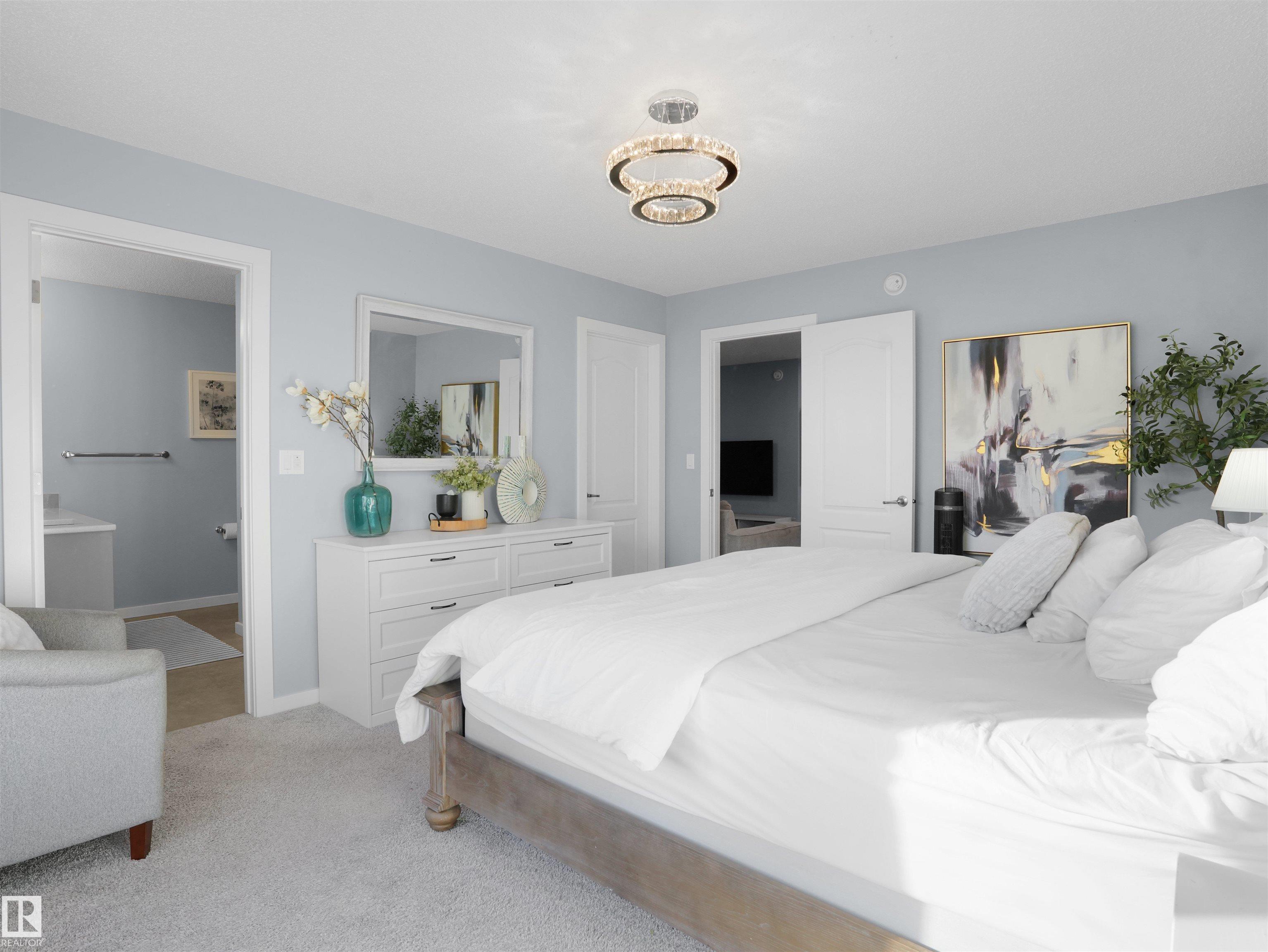 Photo 39 at 207 41 Avenue NW, Maple Crest, Edmonton