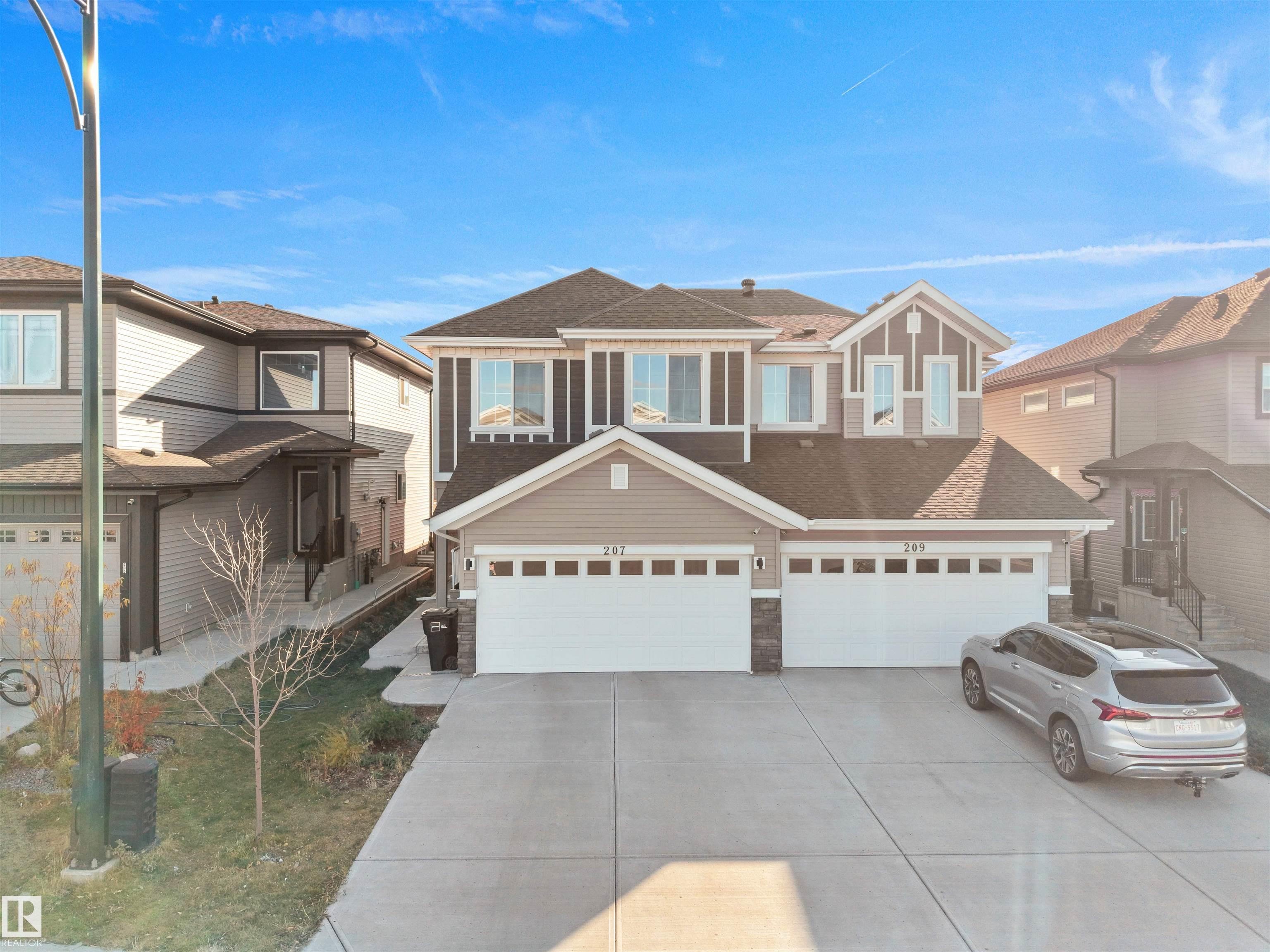 Photo 55 at 207 41 Avenue NW, Maple Crest, Edmonton