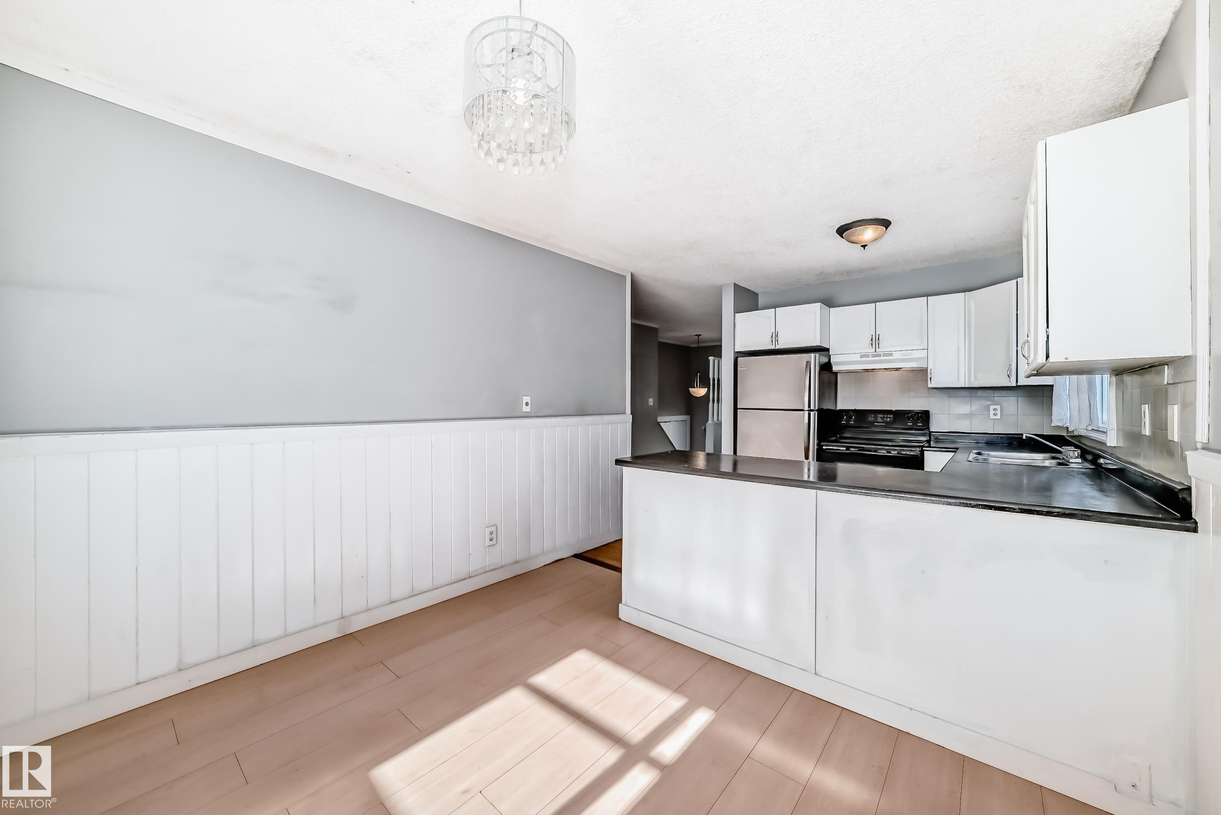 Photo 16 at 325 Warwick Road NW, Dunluce, Edmonton