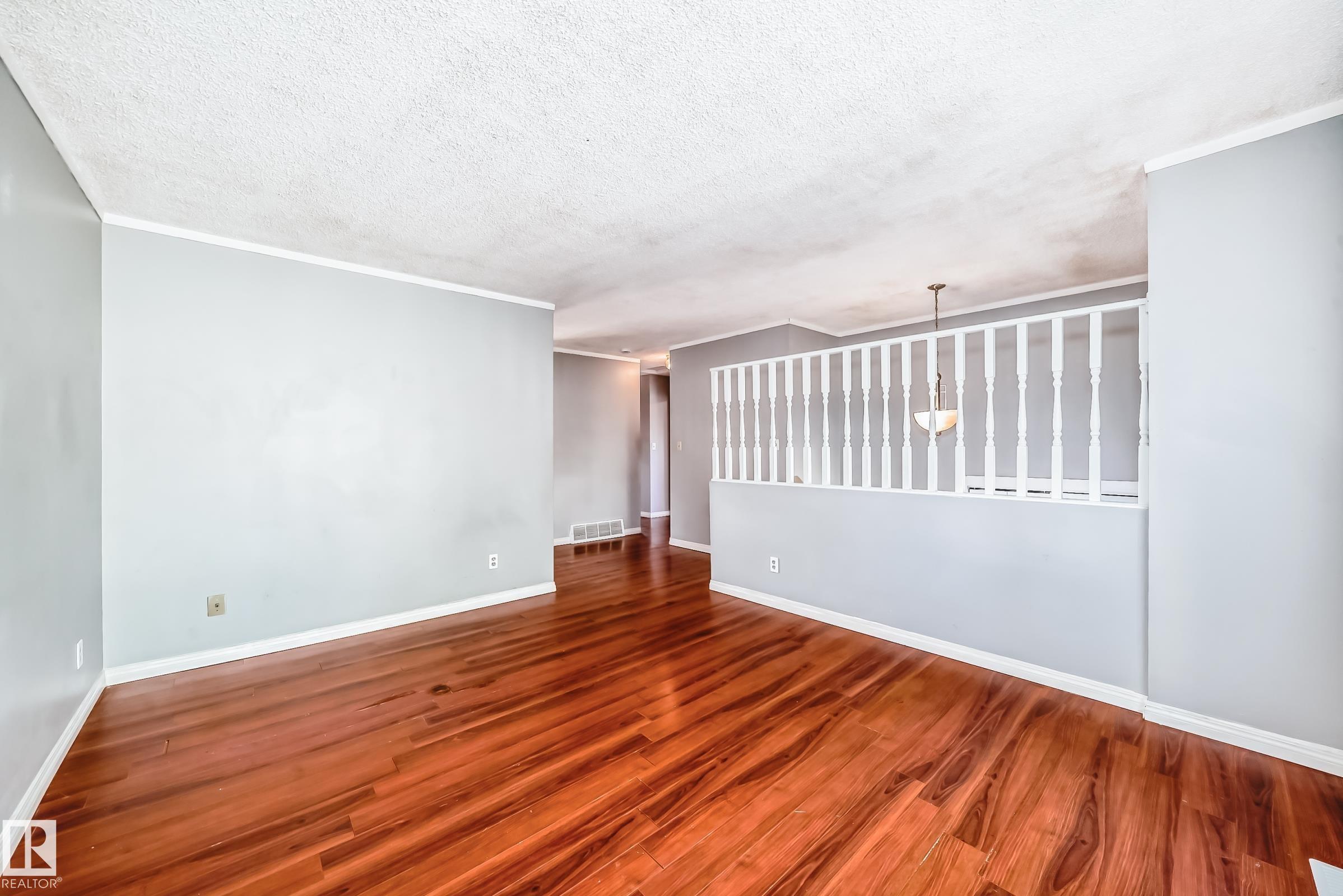 Photo 19 at 325 Warwick Road NW, Dunluce, Edmonton