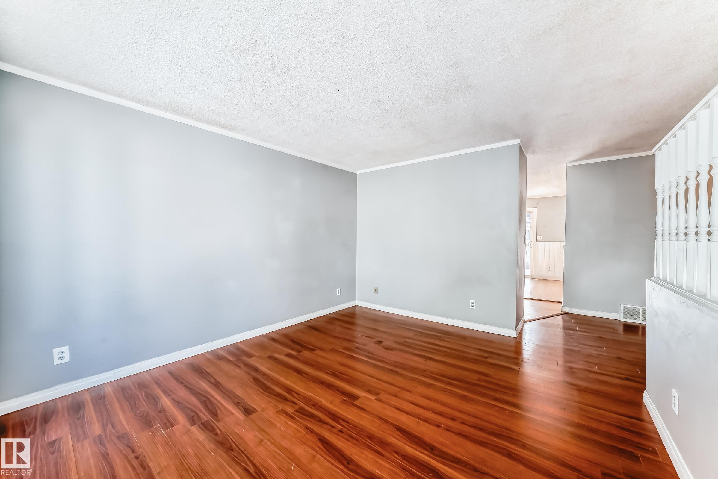 Photo 20 at 325 Warwick Road NW, Dunluce, Edmonton