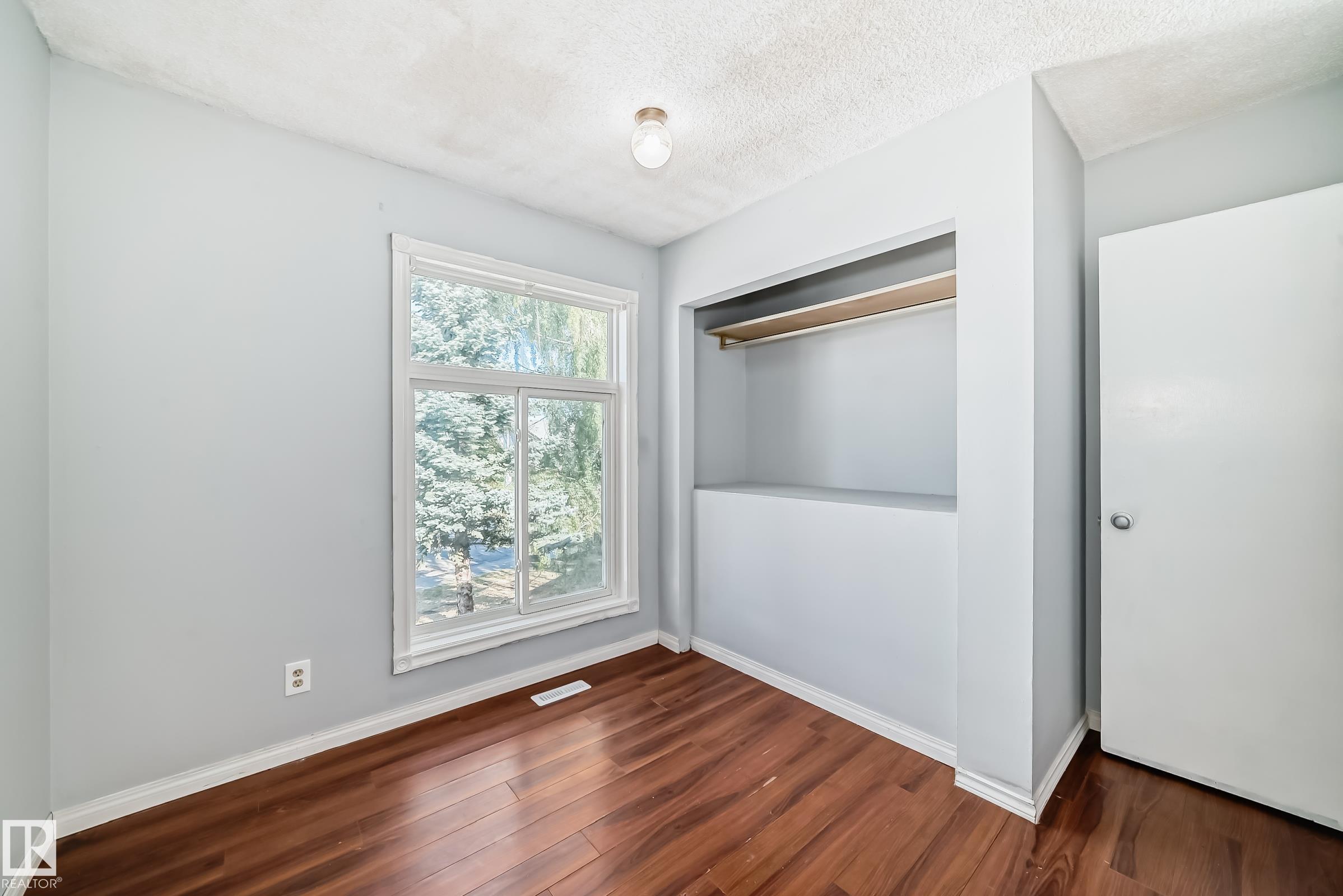 Photo 31 at 325 Warwick Road NW, Dunluce, Edmonton