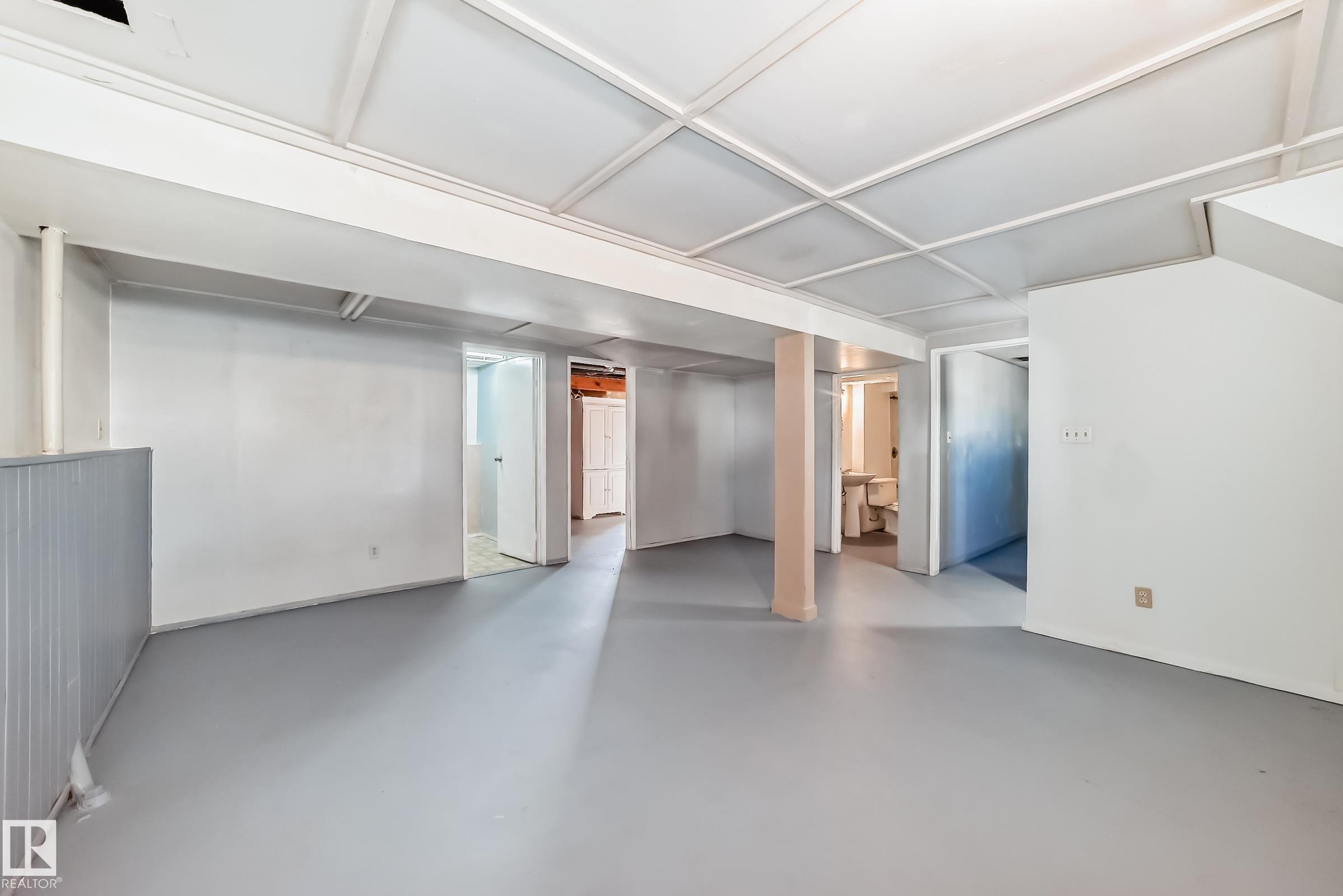 Photo 37 at 325 Warwick Road NW, Dunluce, Edmonton