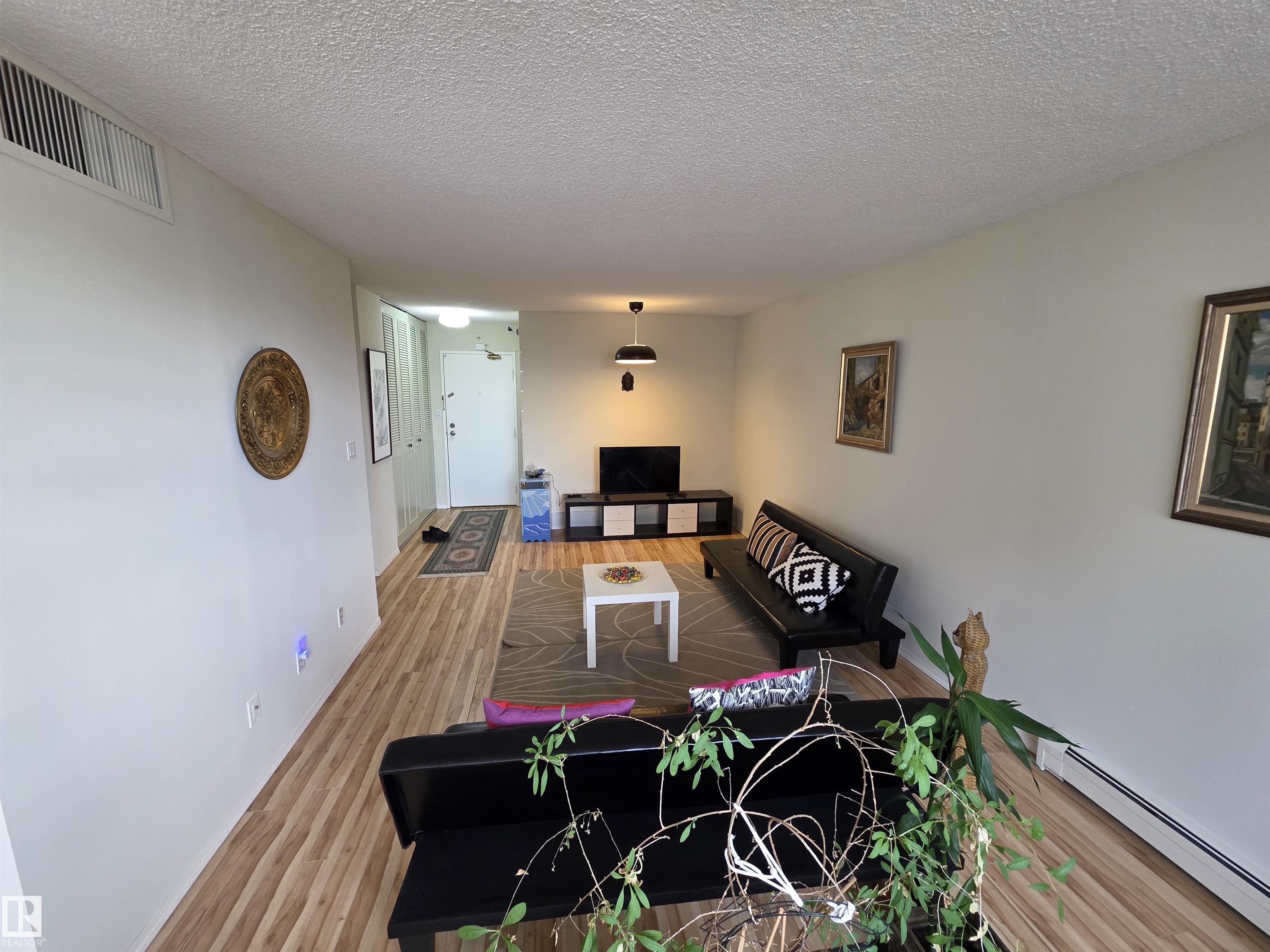 Photo 3 at 810 - 9909 104 Street NW, Downtown, Edmonton