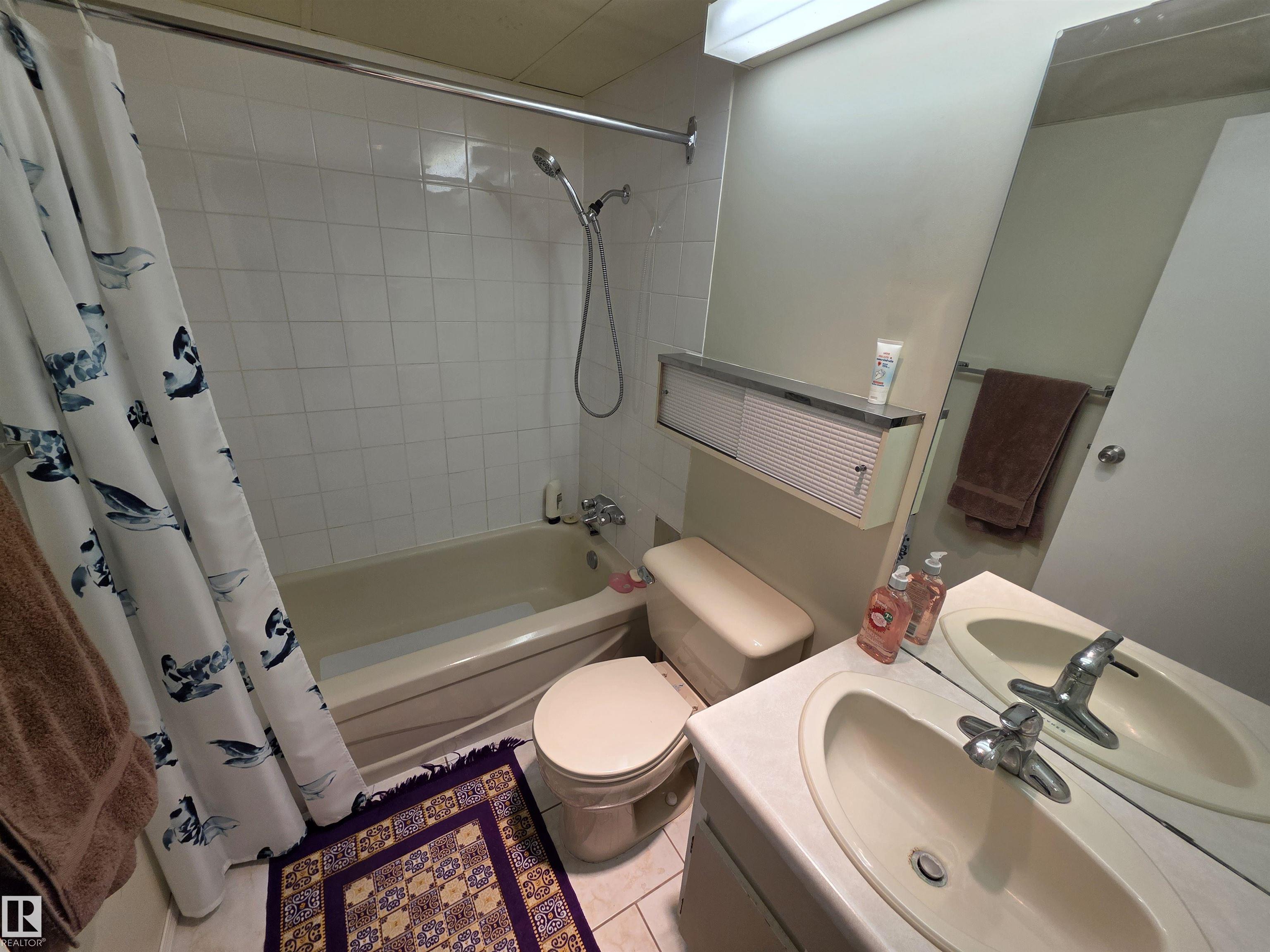 Photo 8 at 810 - 9909 104 Street NW, Downtown, Edmonton