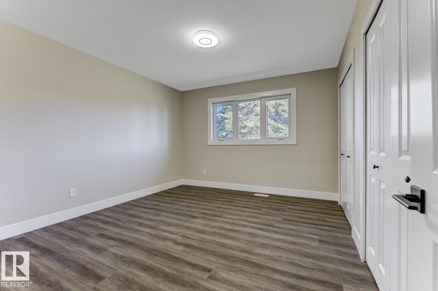 Photo 17 at 12904 95a Street NW, Killarney, Edmonton