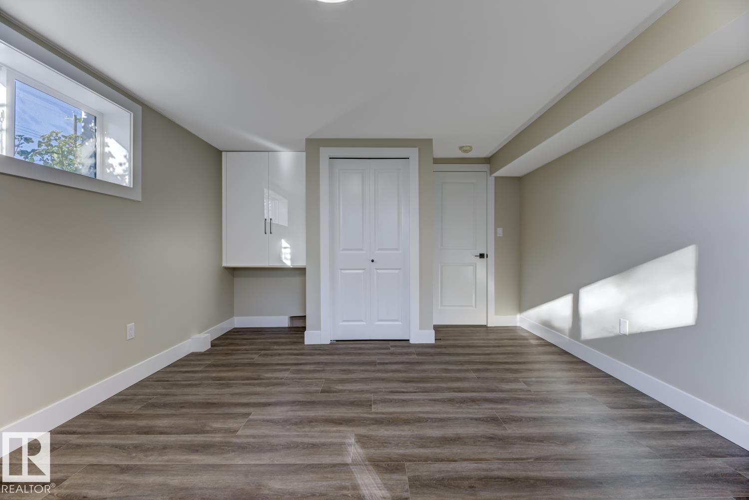 Photo 23 at 12904 95a Street NW, Killarney, Edmonton