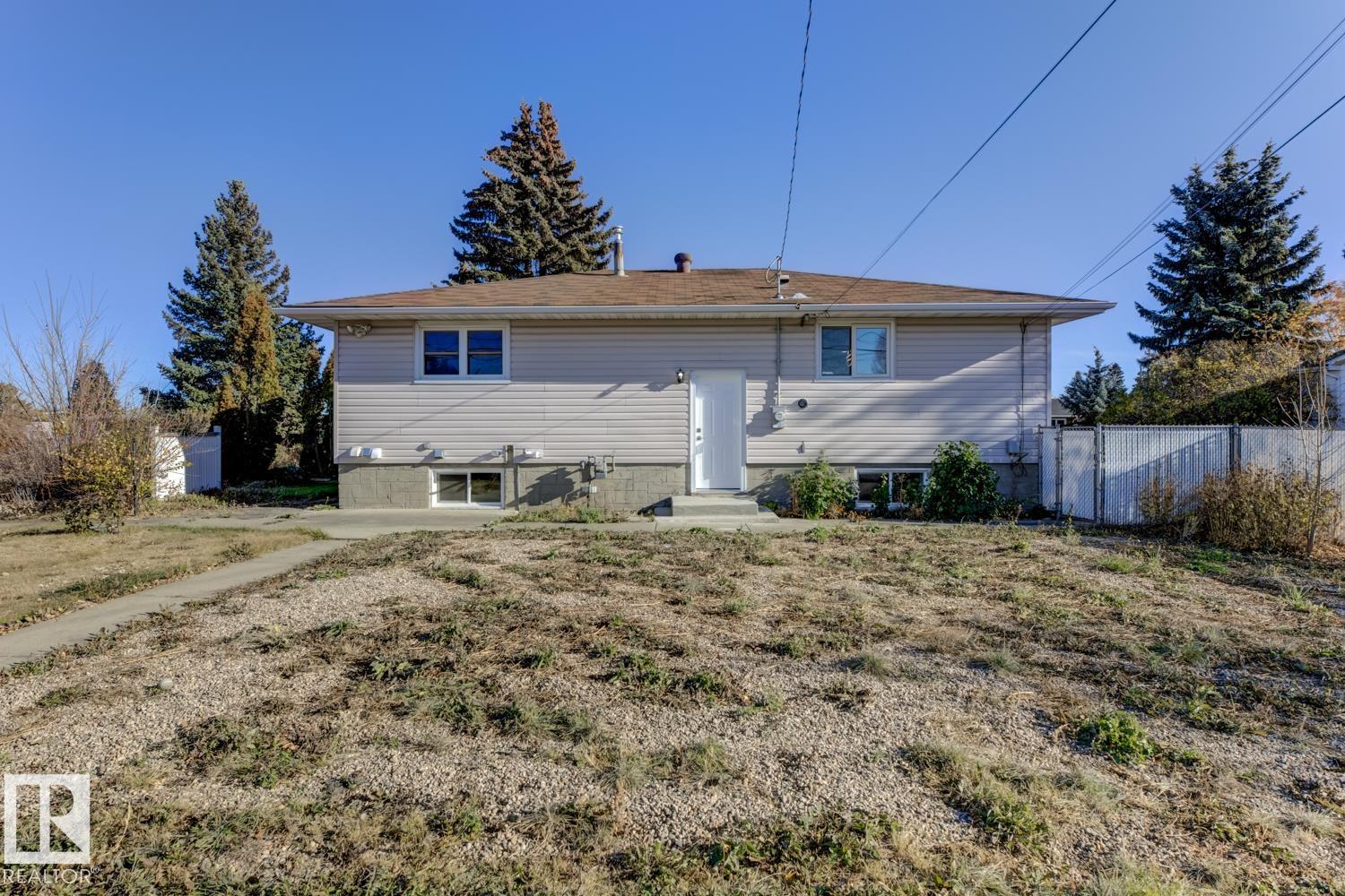 Photo 28 at 12904 95a Street NW, Killarney, Edmonton