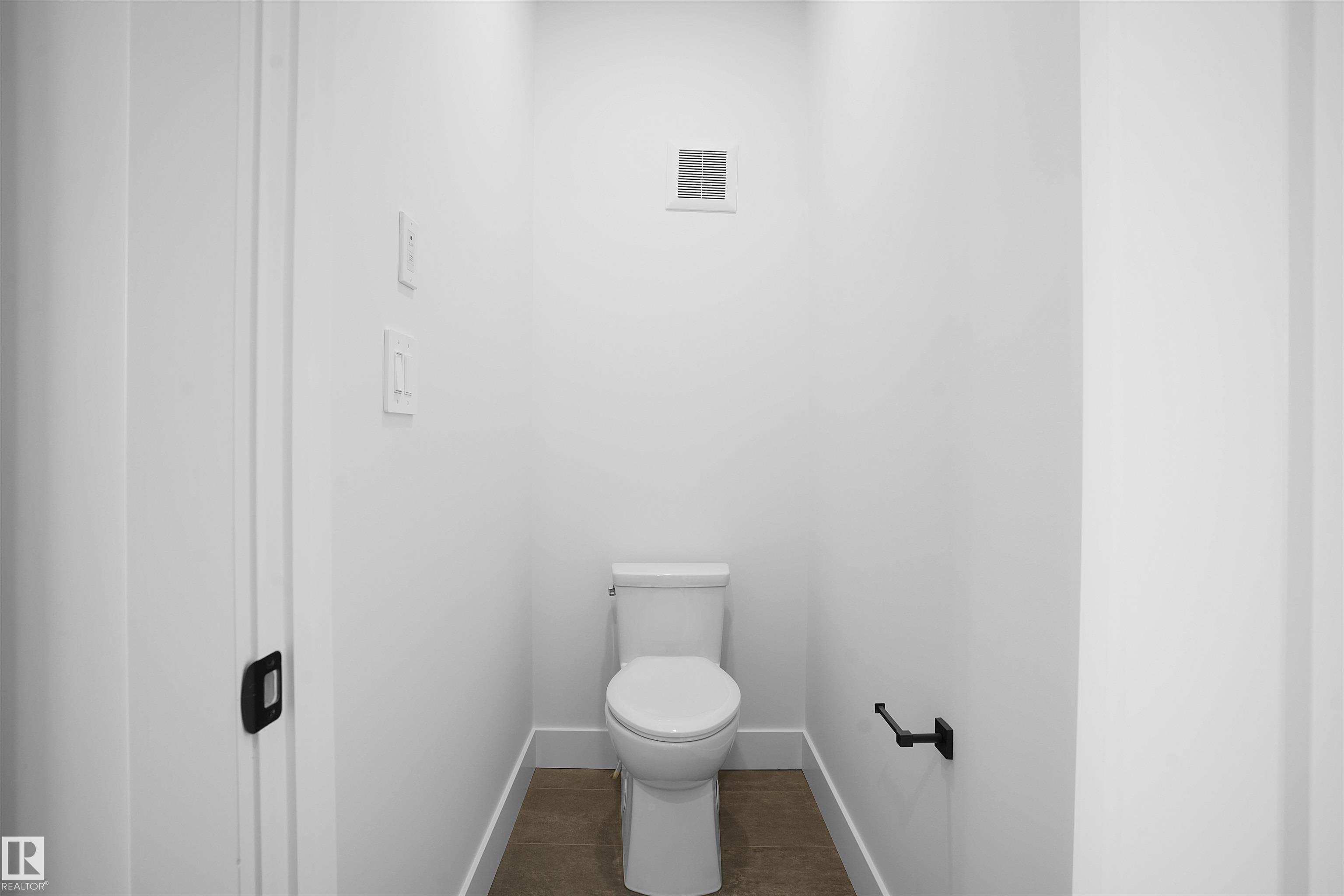 Photo 32 at 4685 Chegwin Wynd SW, Chappelle Area, Edmonton