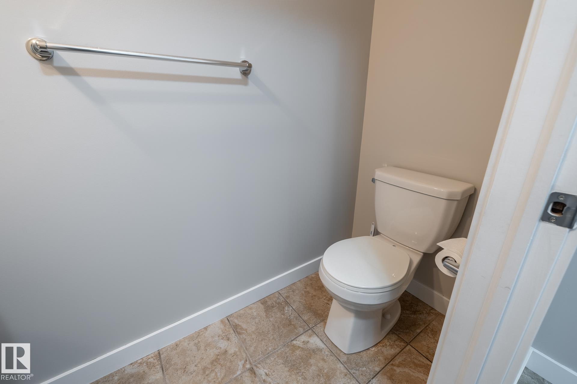 Photo 23 at 512 Chappelle SW, Chappelle Area, Edmonton